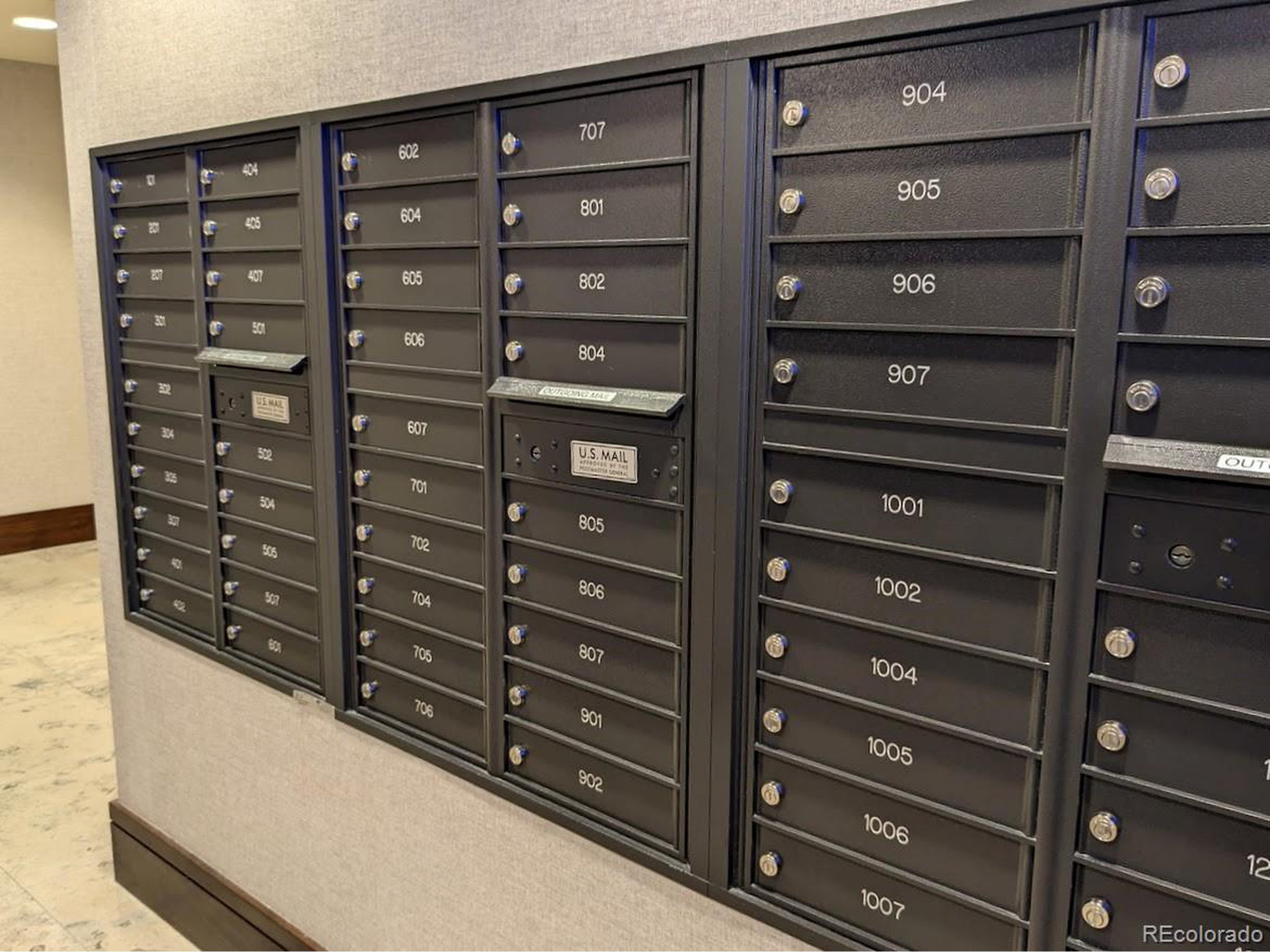 1674 Fillmore St AL3