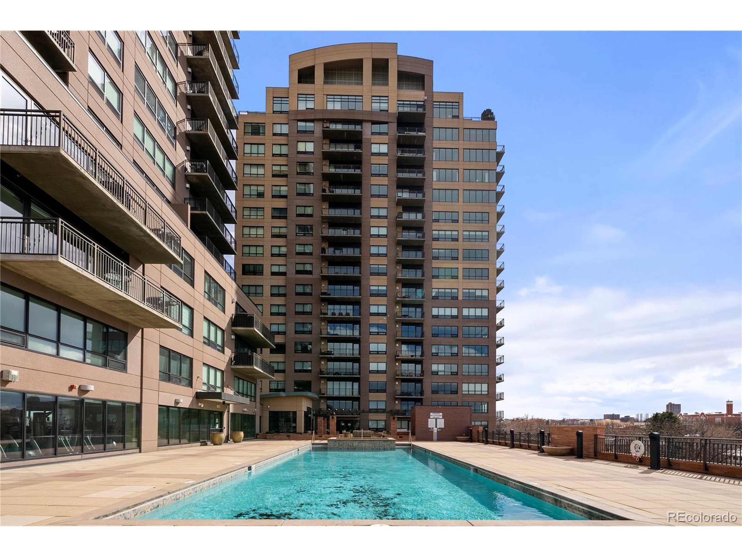 1674 Fillmore St AL3