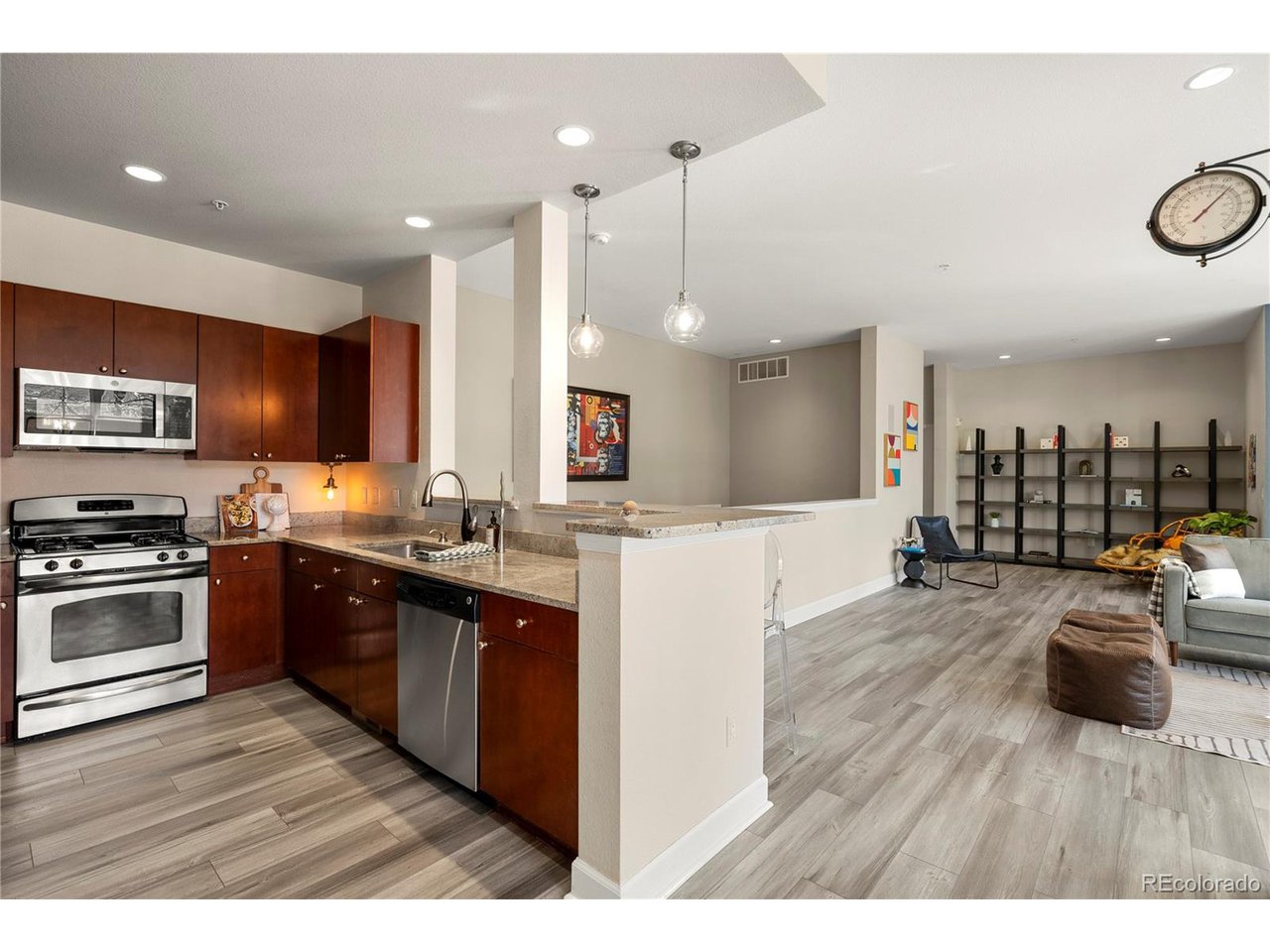 1674 Fillmore St AL3