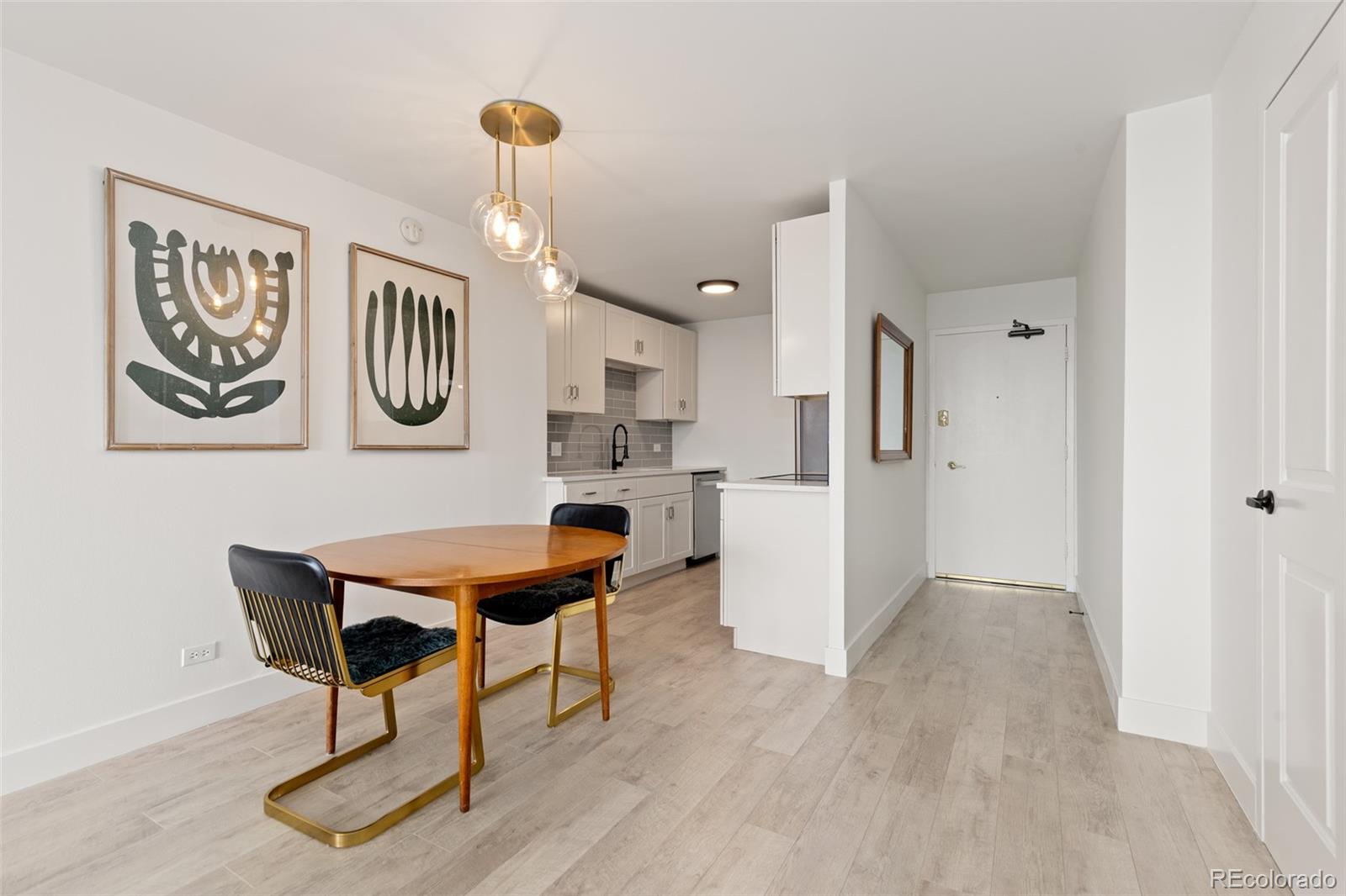 550 E 12th Avenue Unit: 1905