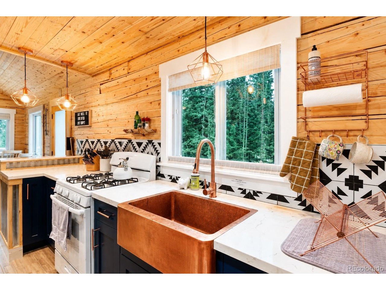 467 Nuthatch Rd