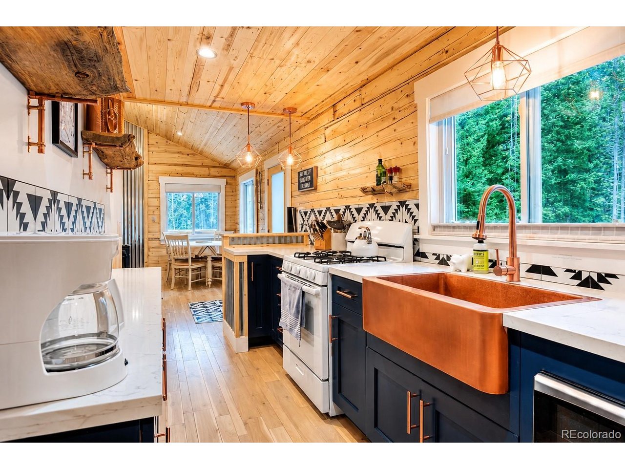 467 Nuthatch Rd