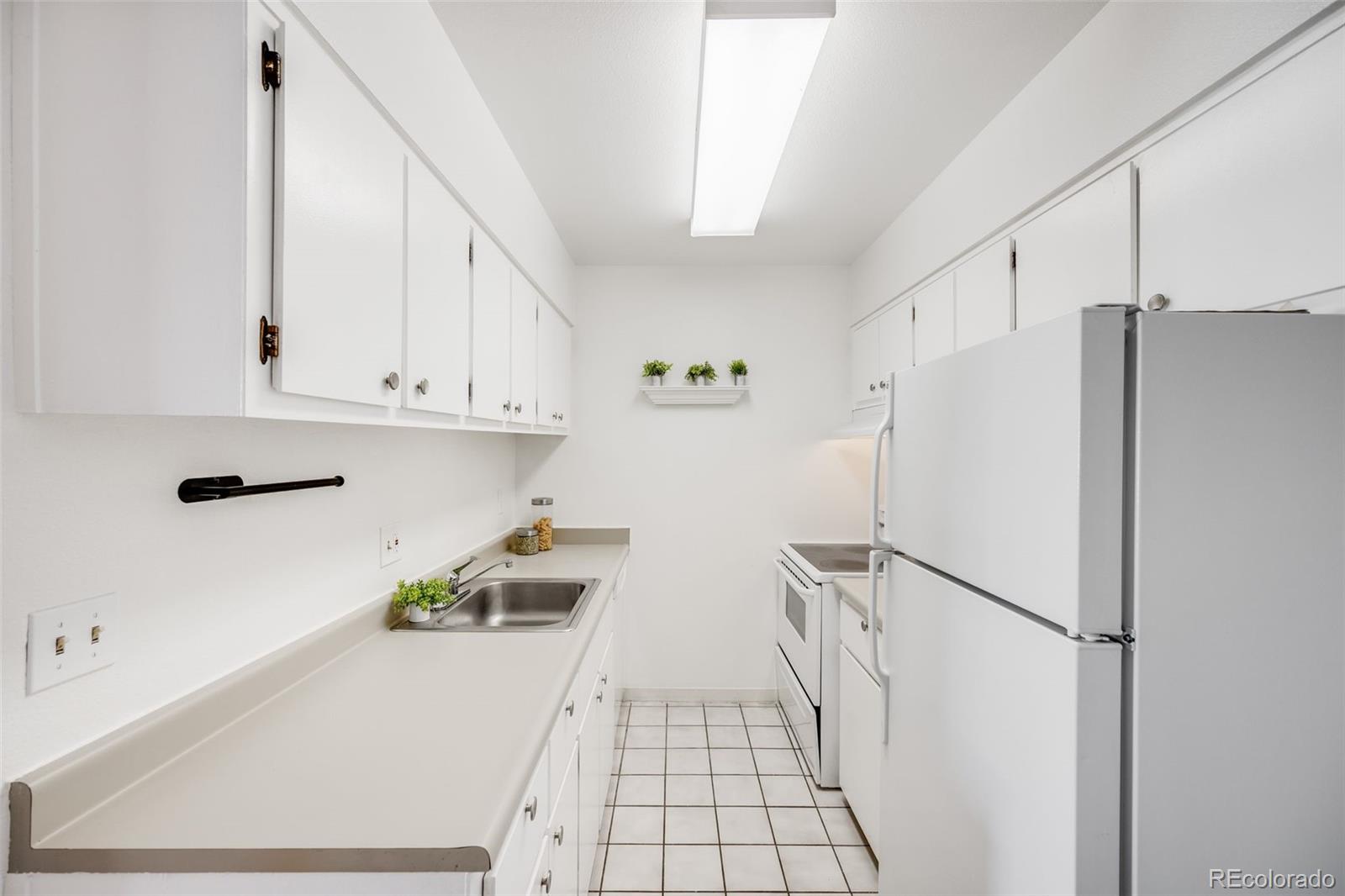 4110 Hale Parkway Unit: 6C