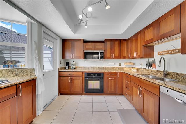 7924 S Depew Street Unit: F