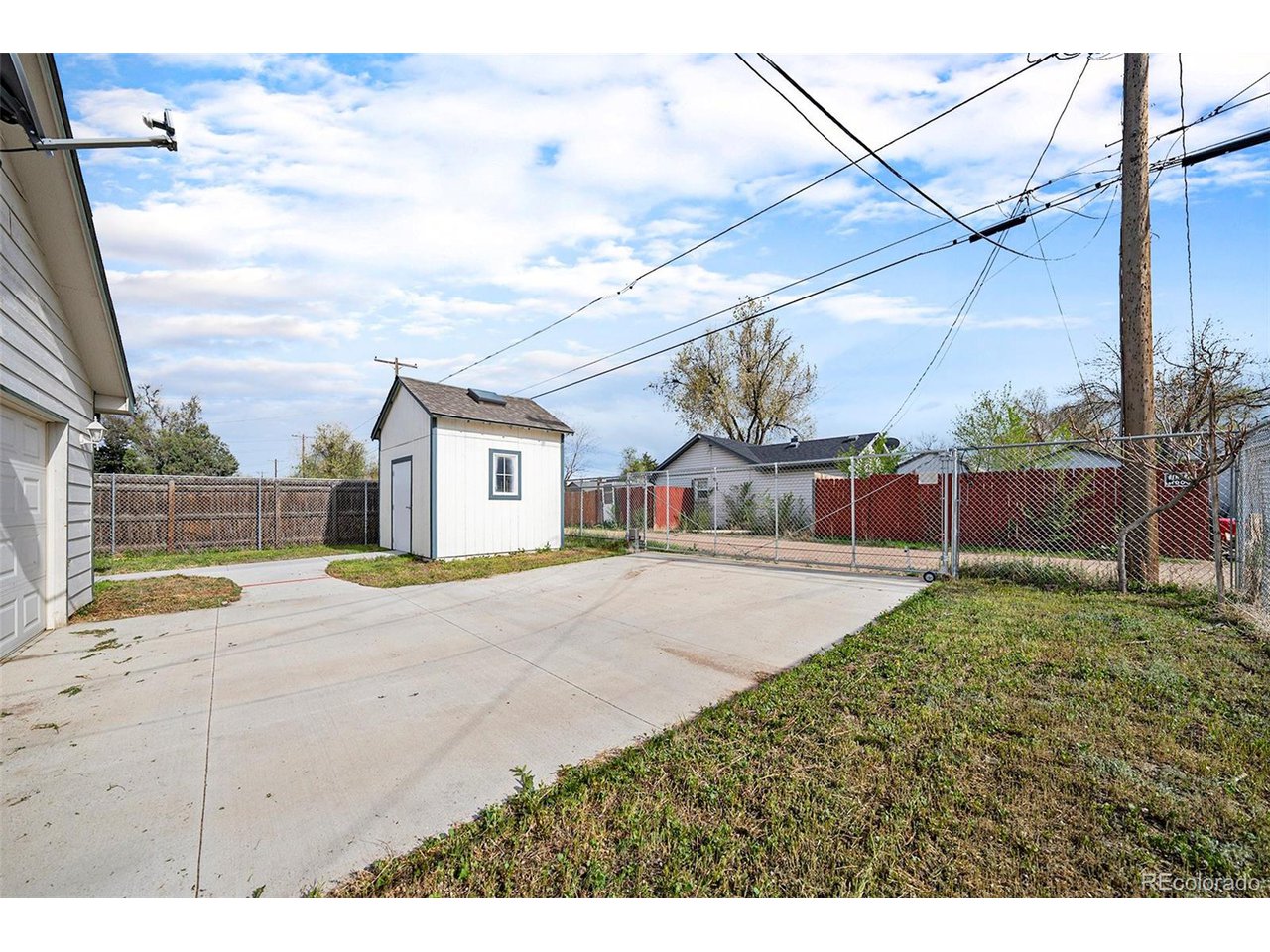 124 3rd St