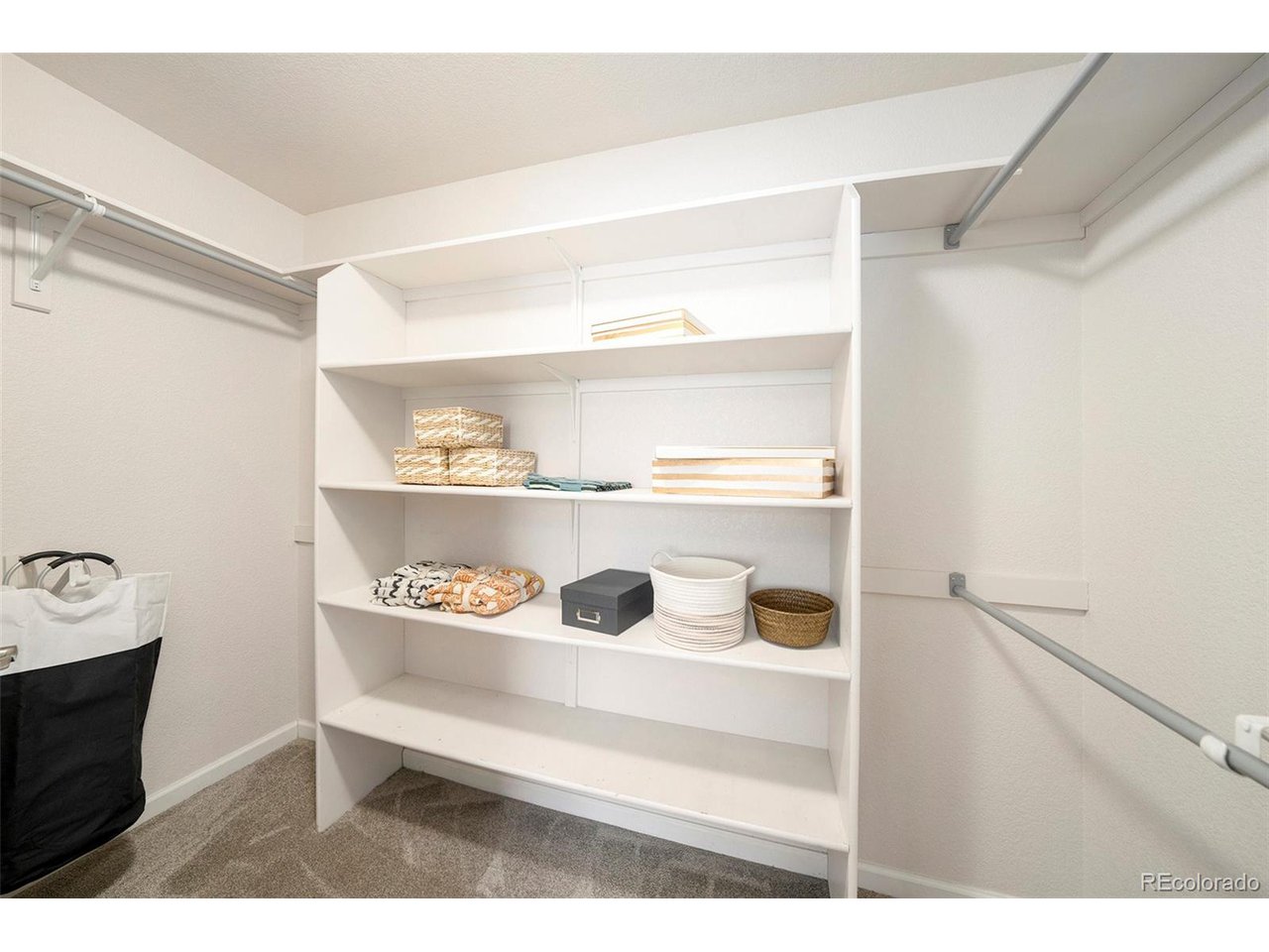 124 3rd St