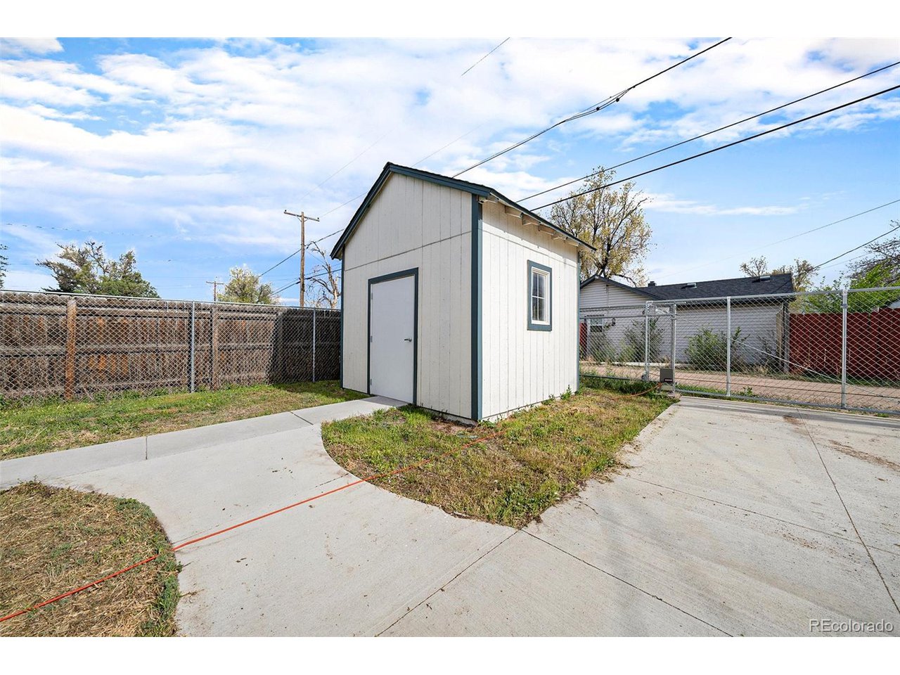 124 3rd St