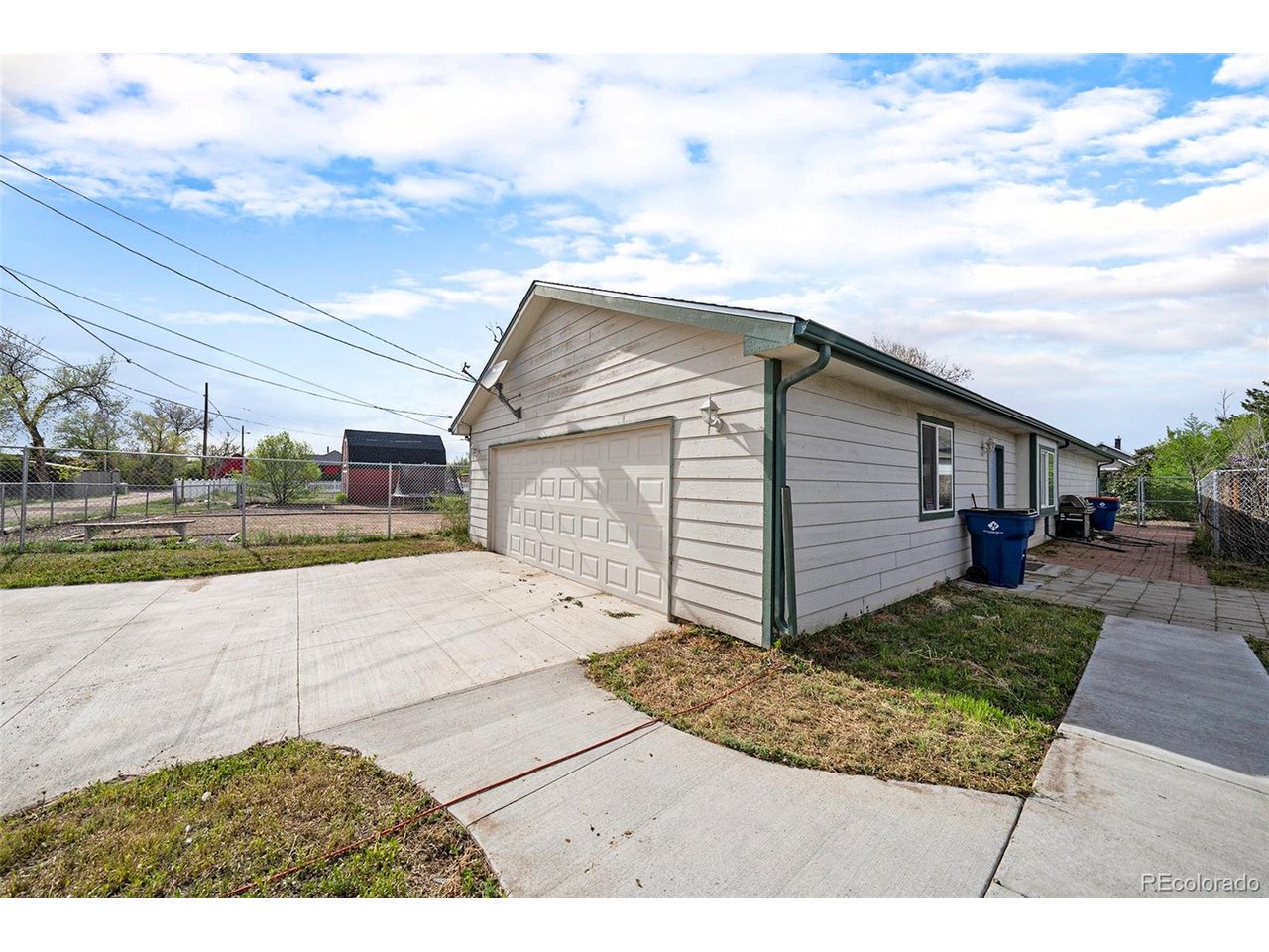 124 3rd St