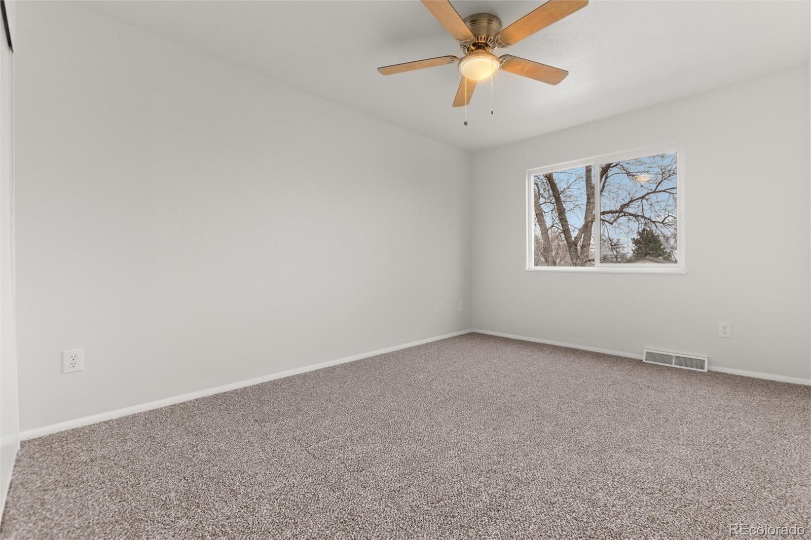 7700 W Glasgow Place Unit: 8C
