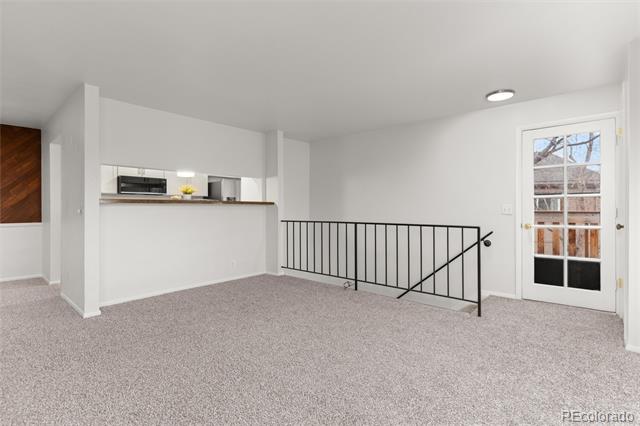 7700 W Glasgow Place Unit: 8C