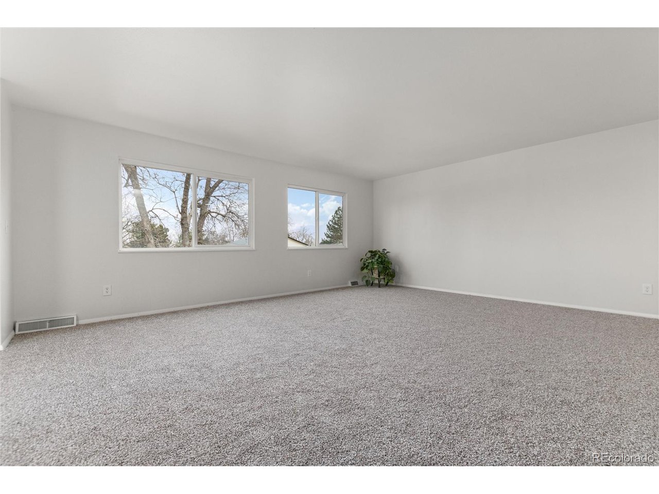 7700 W Glasgow Pl 8C