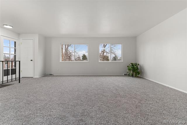7700 W Glasgow Place Unit: 8C