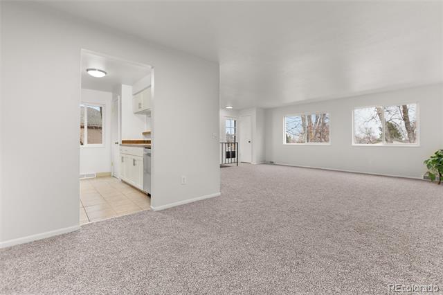 7700 W Glasgow Place Unit: 8C