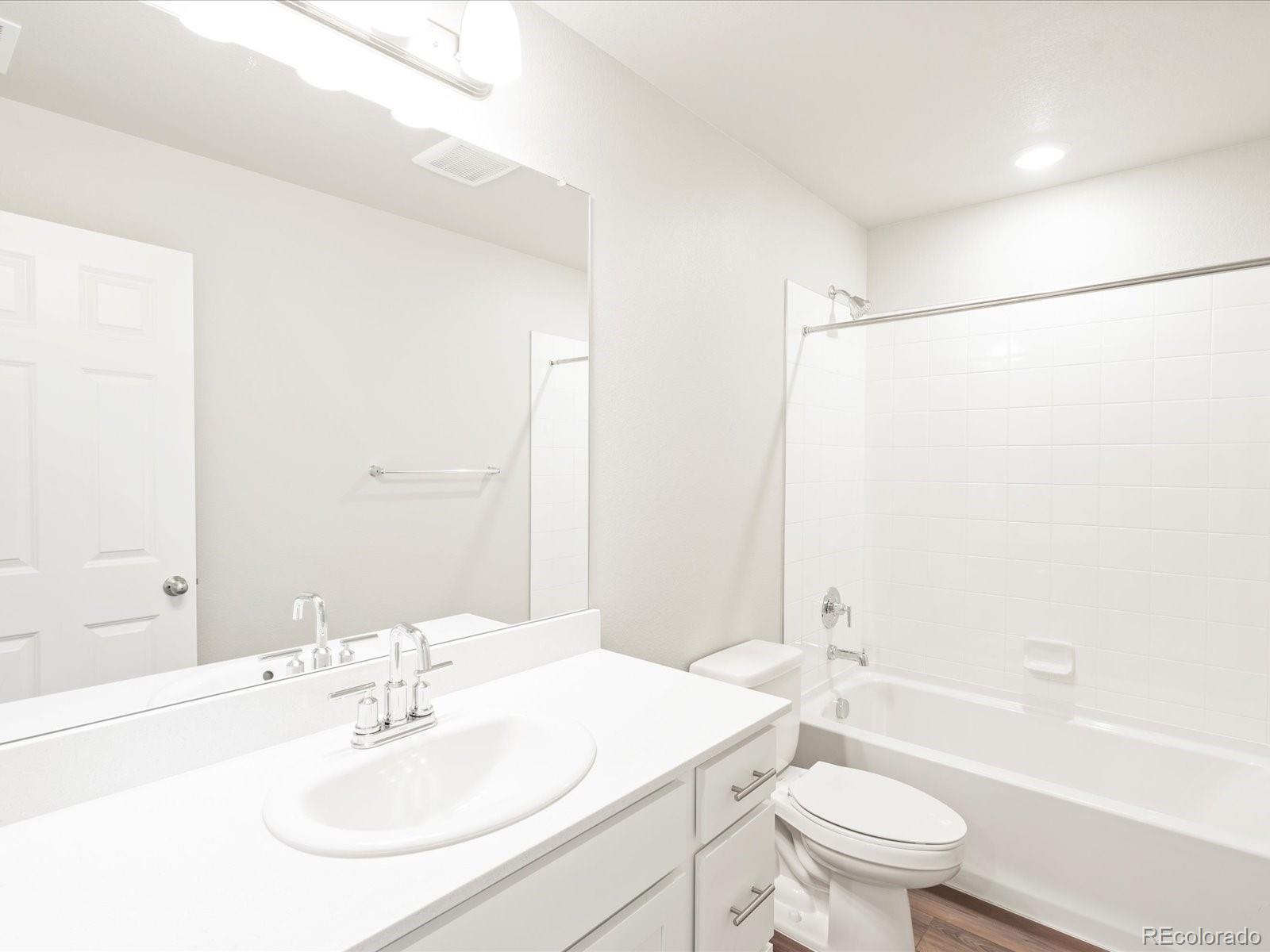 16740 Shoshone Place