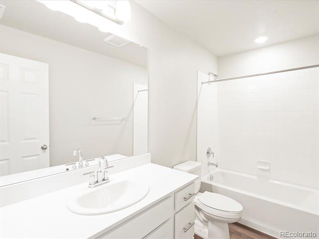 16740 Shoshone Place