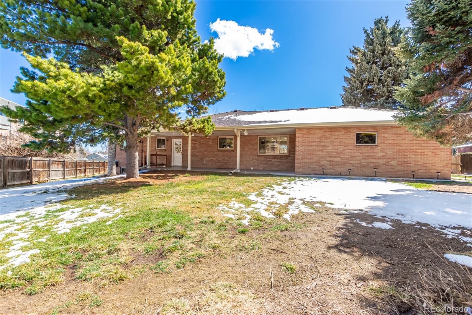 7273 W 35th Place
