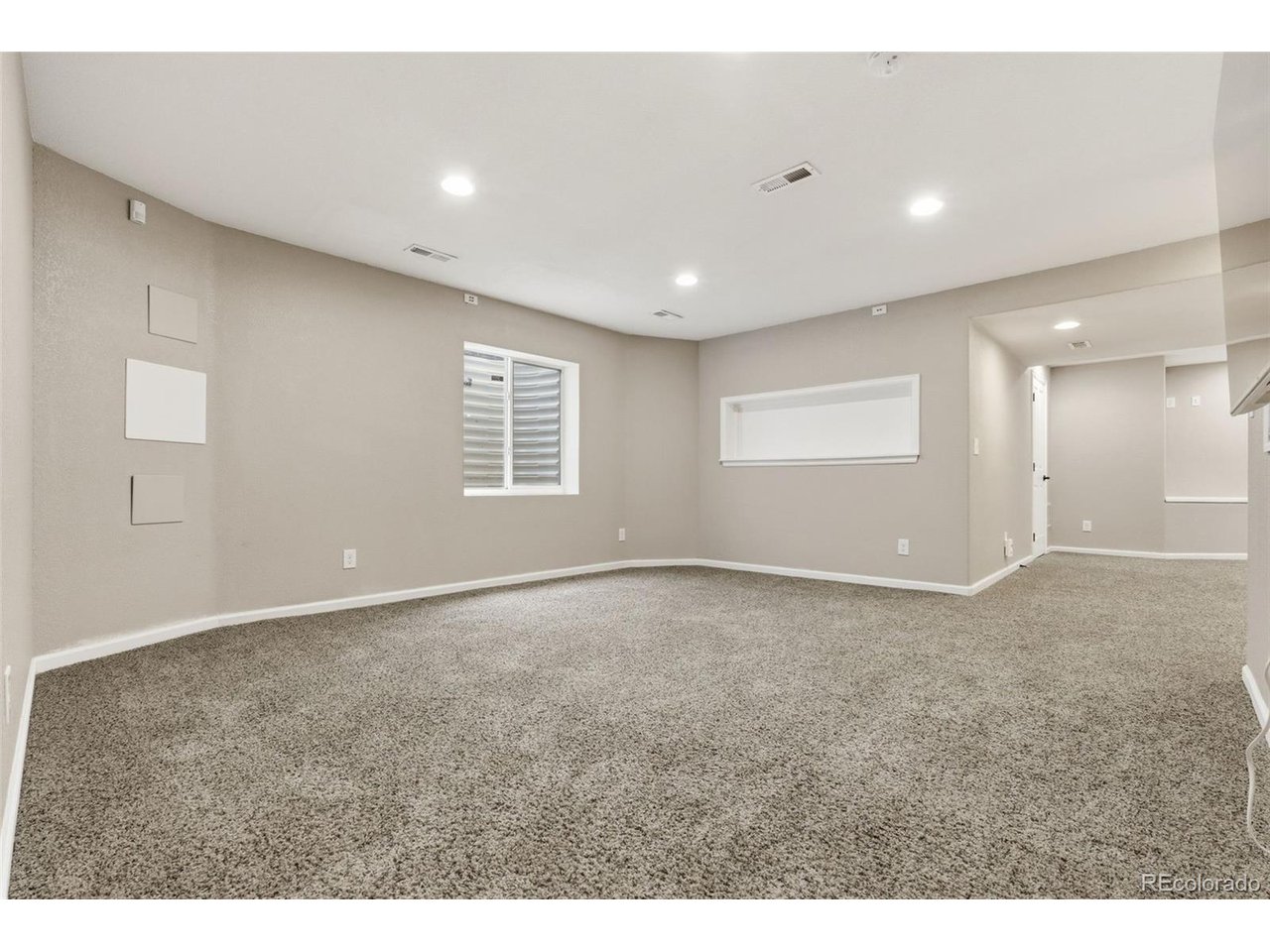 5301 Fullerton Cir