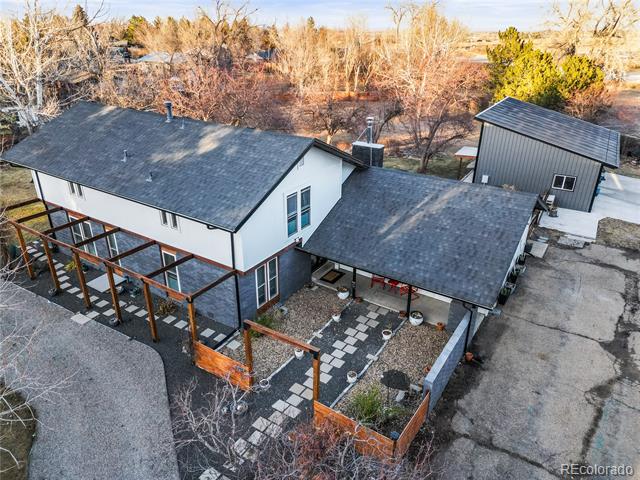 1712 Stonehenge Drive