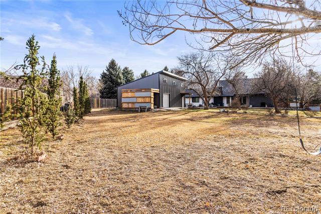 1712 Stonehenge Drive