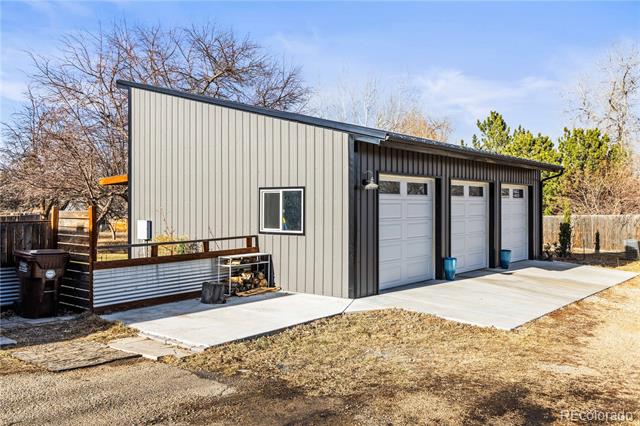 1712 Stonehenge Drive