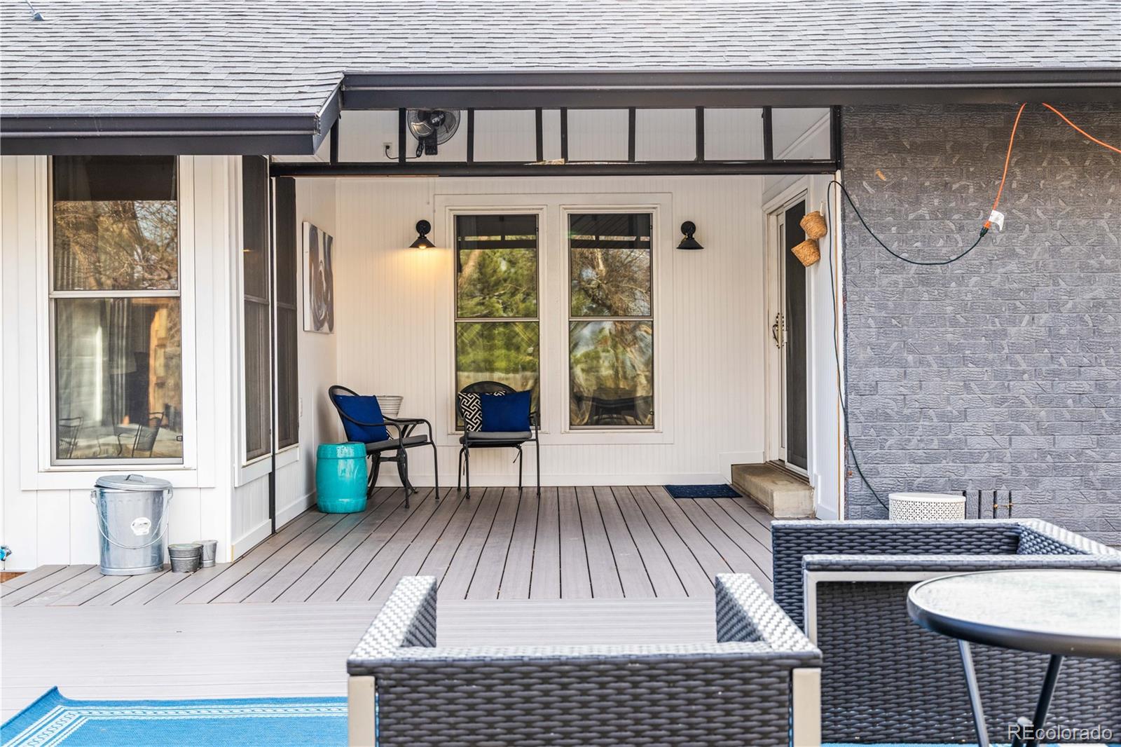 1712 Stonehenge Drive