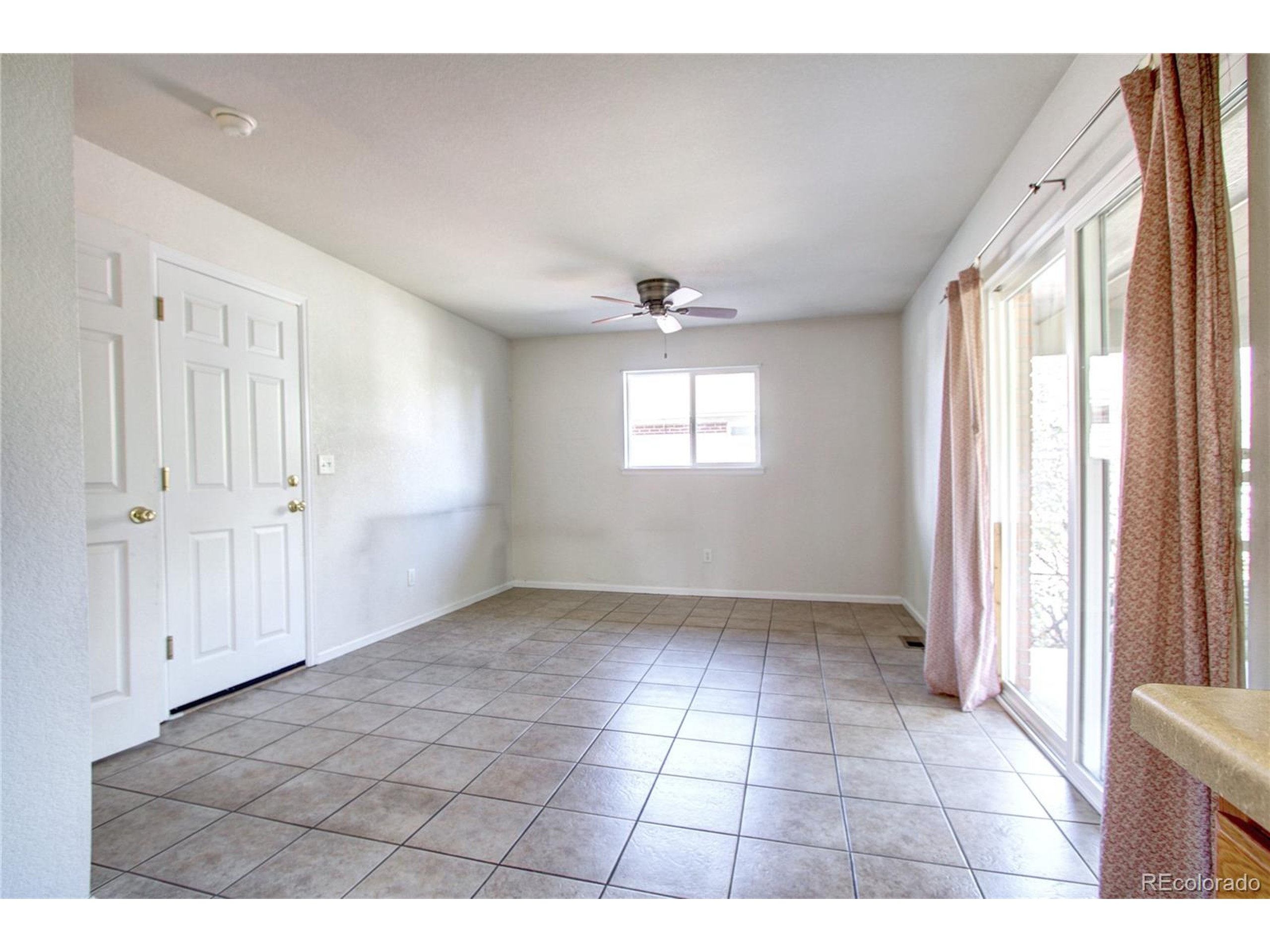 1841 Orchard Dr