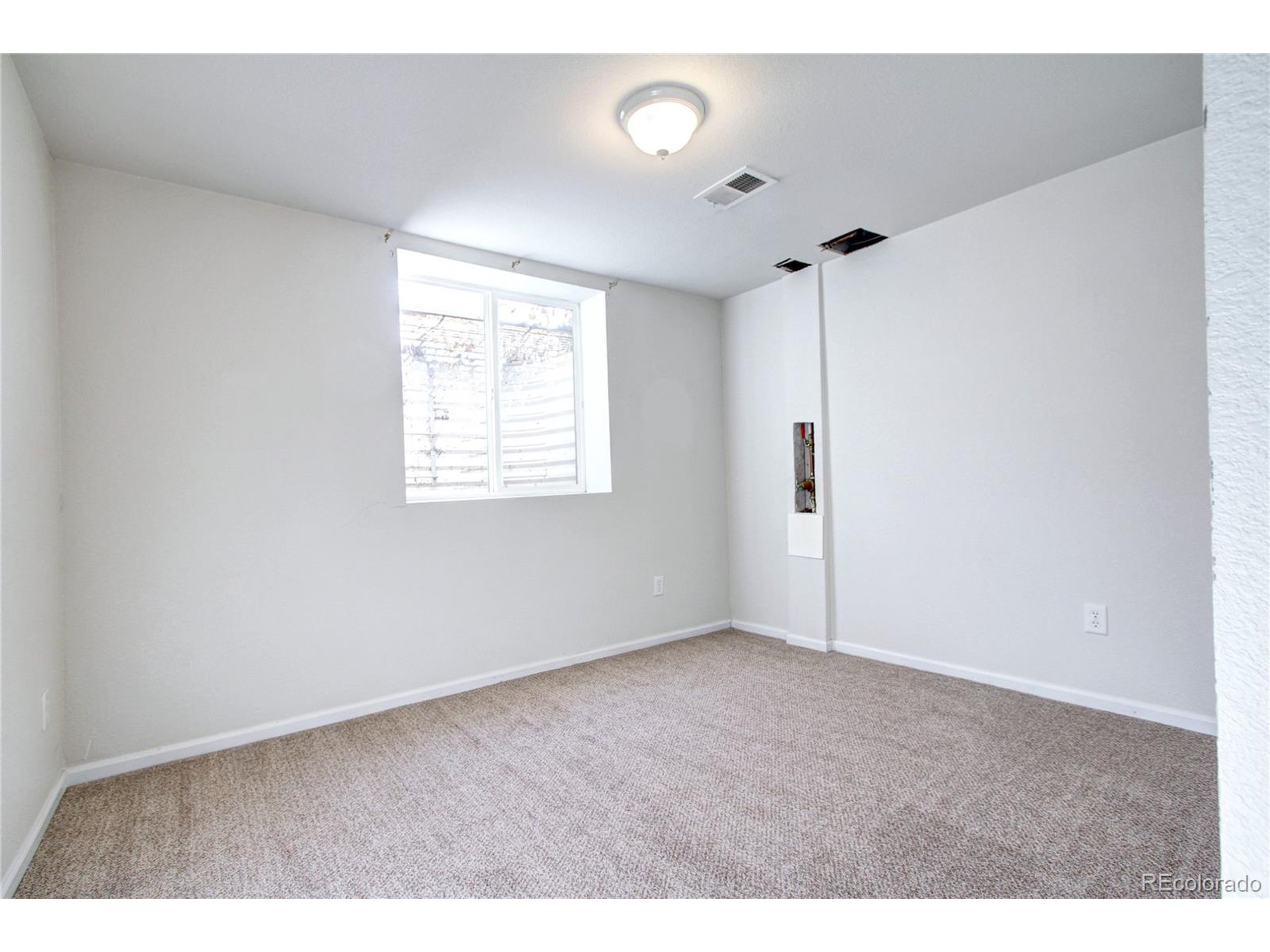 1841 Orchard Dr