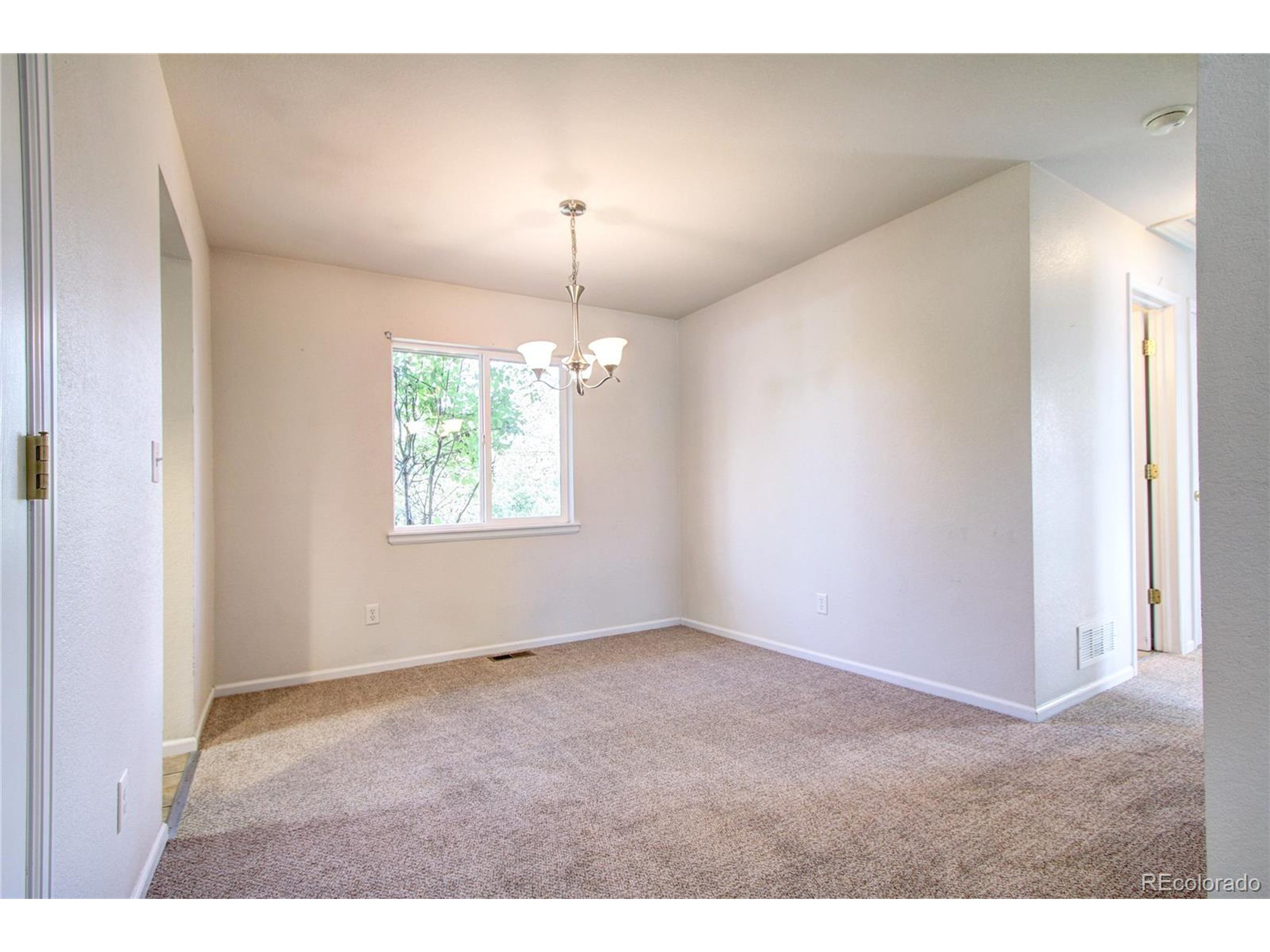 1841 Orchard Dr
