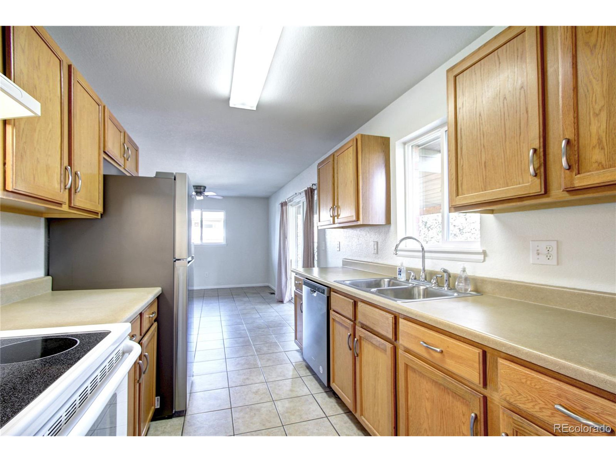 1841 Orchard Dr