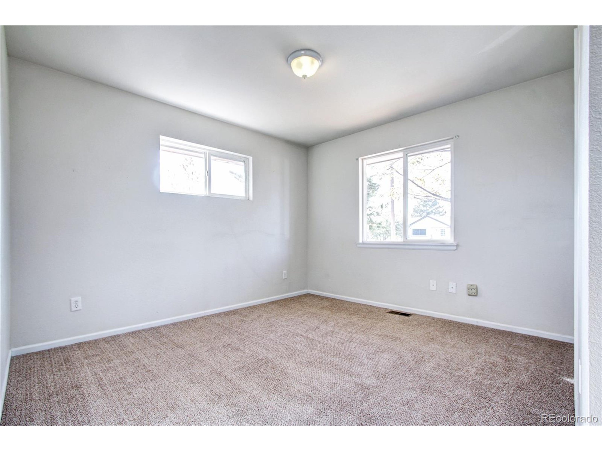 1841 Orchard Dr