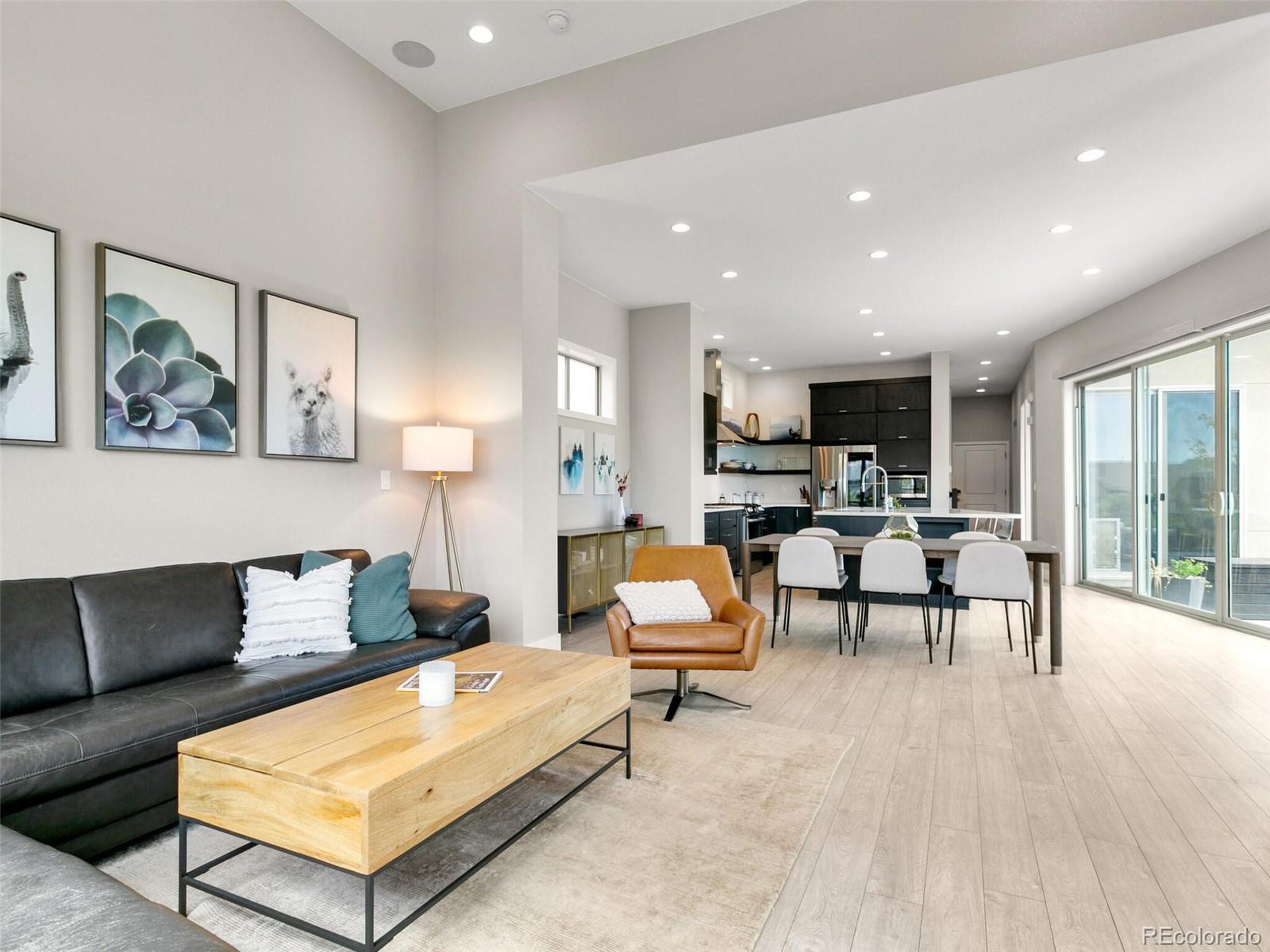 9645 Taylor River Cir