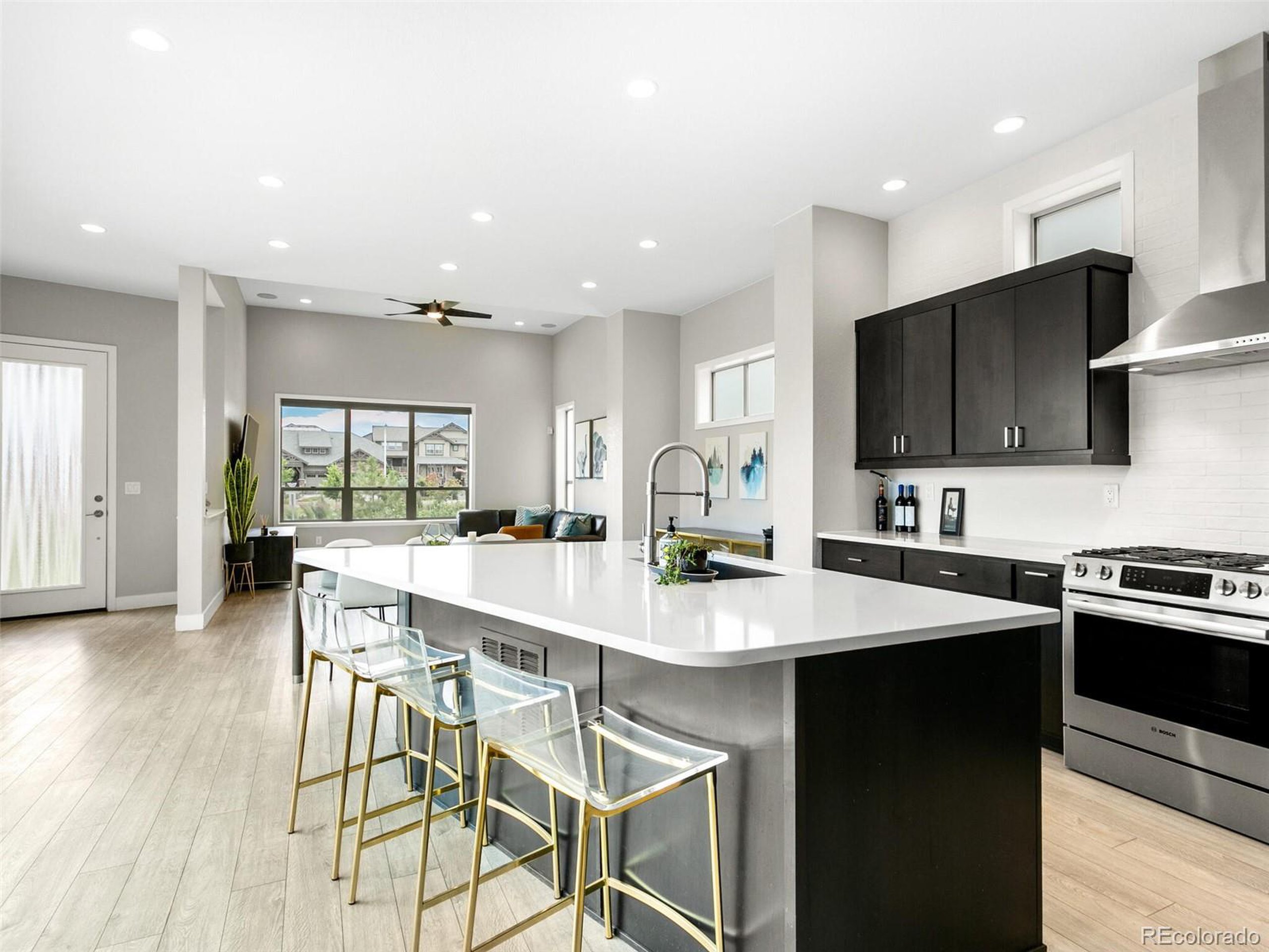 9645 Taylor River Cir