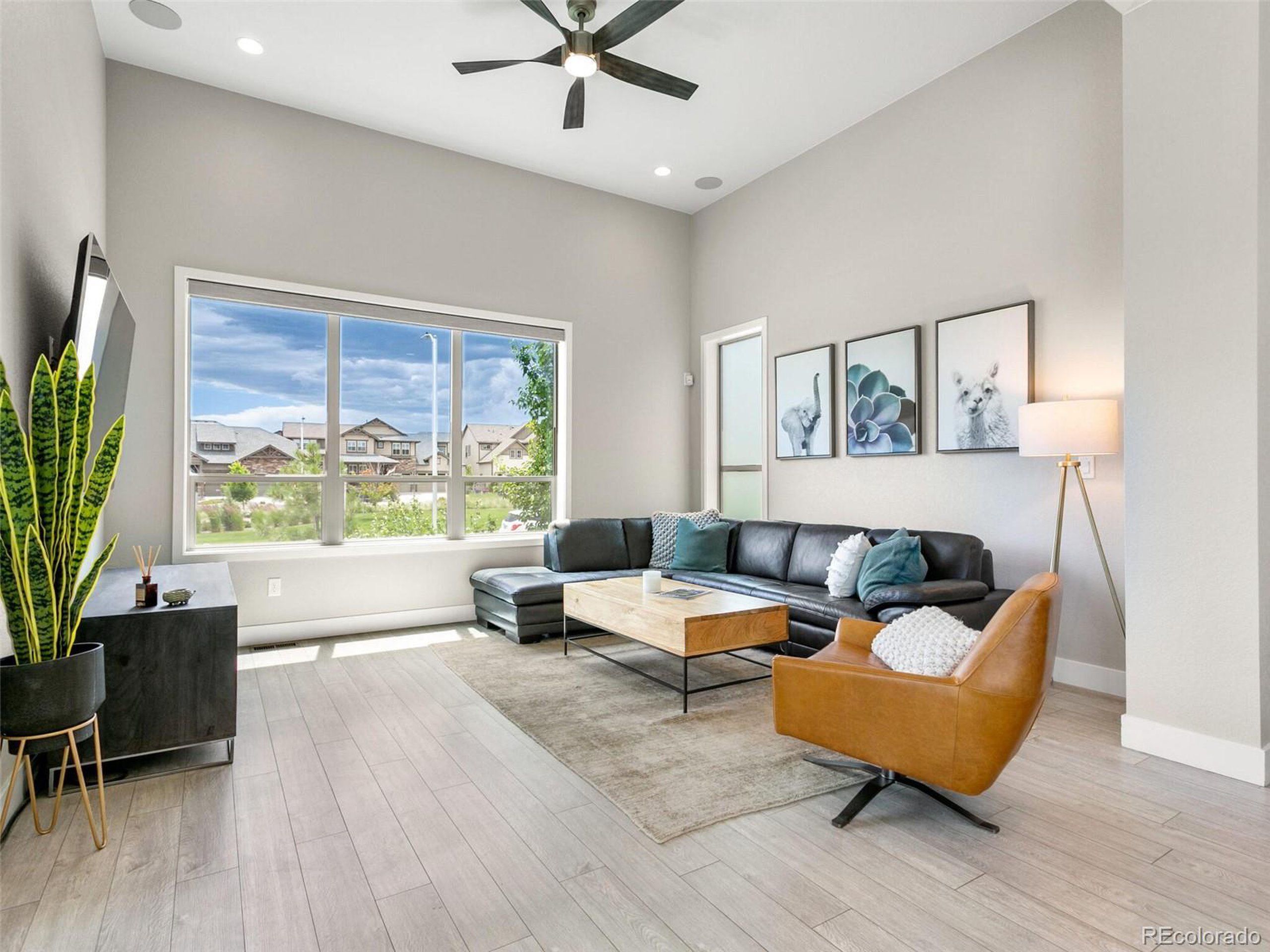 9645 Taylor River Cir