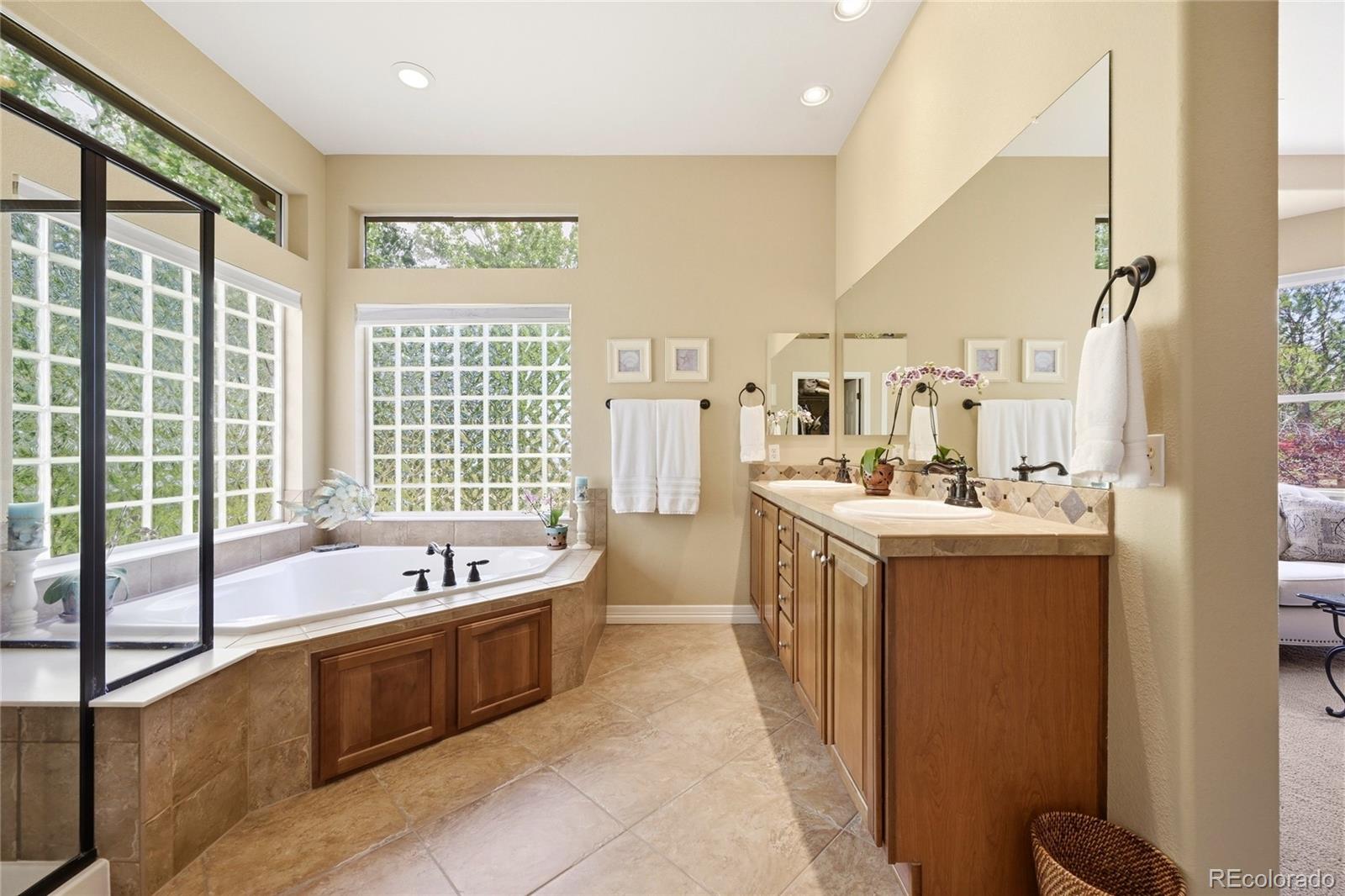 4836 Sedona Circle