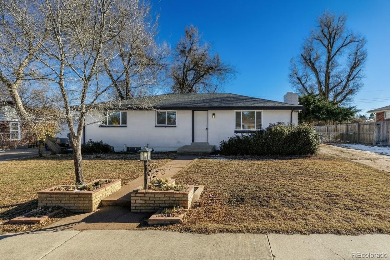 6532 S Sherman Street