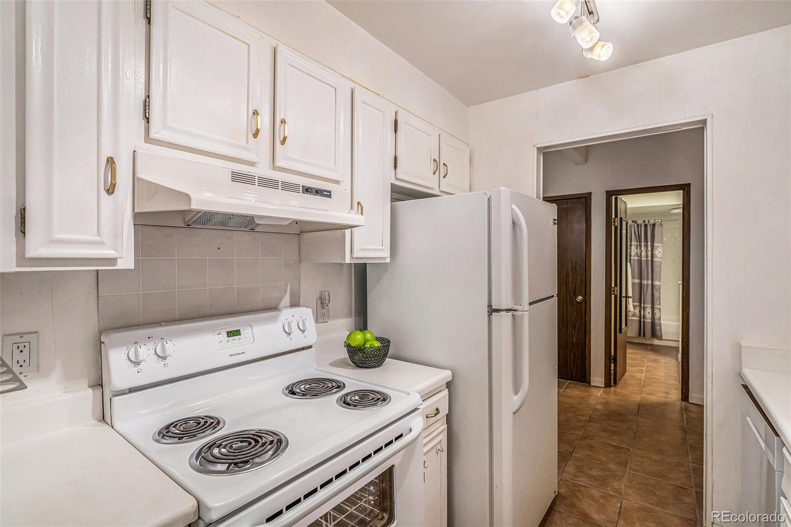 384 S Ironton Street Unit: 206