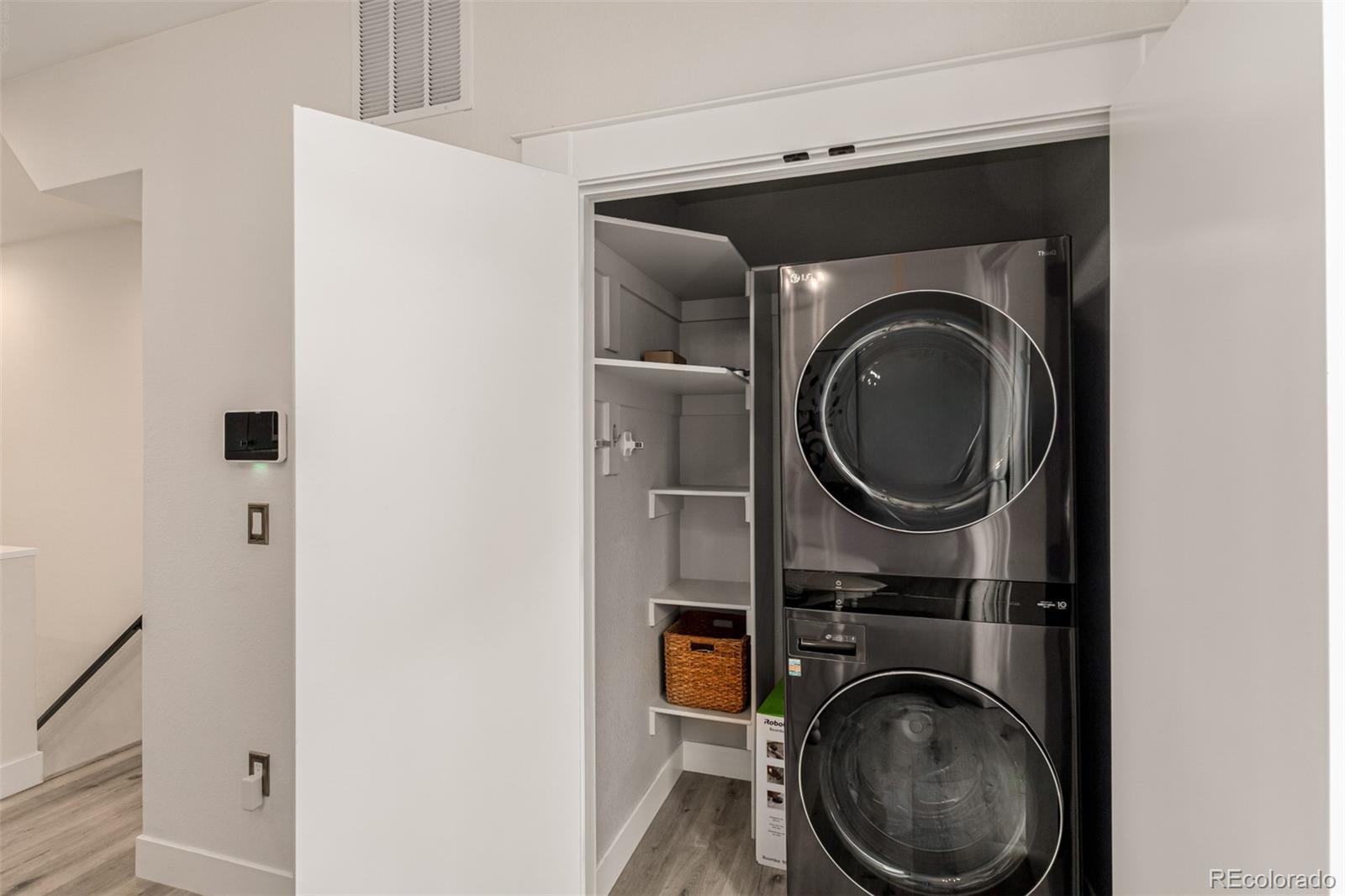 4925 W 10th Avenue Unit: 111