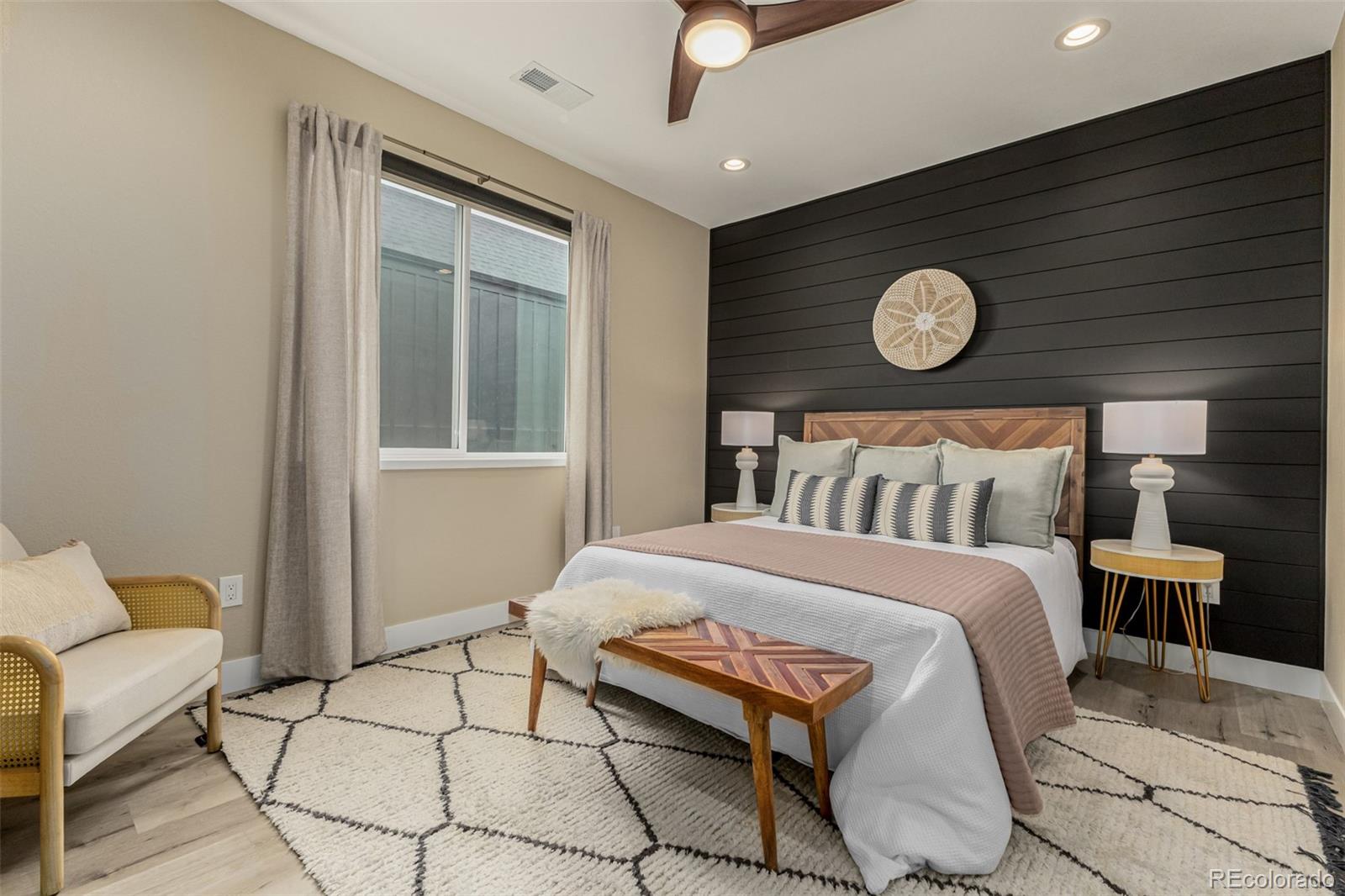 4925 W 10th Avenue Unit: 111