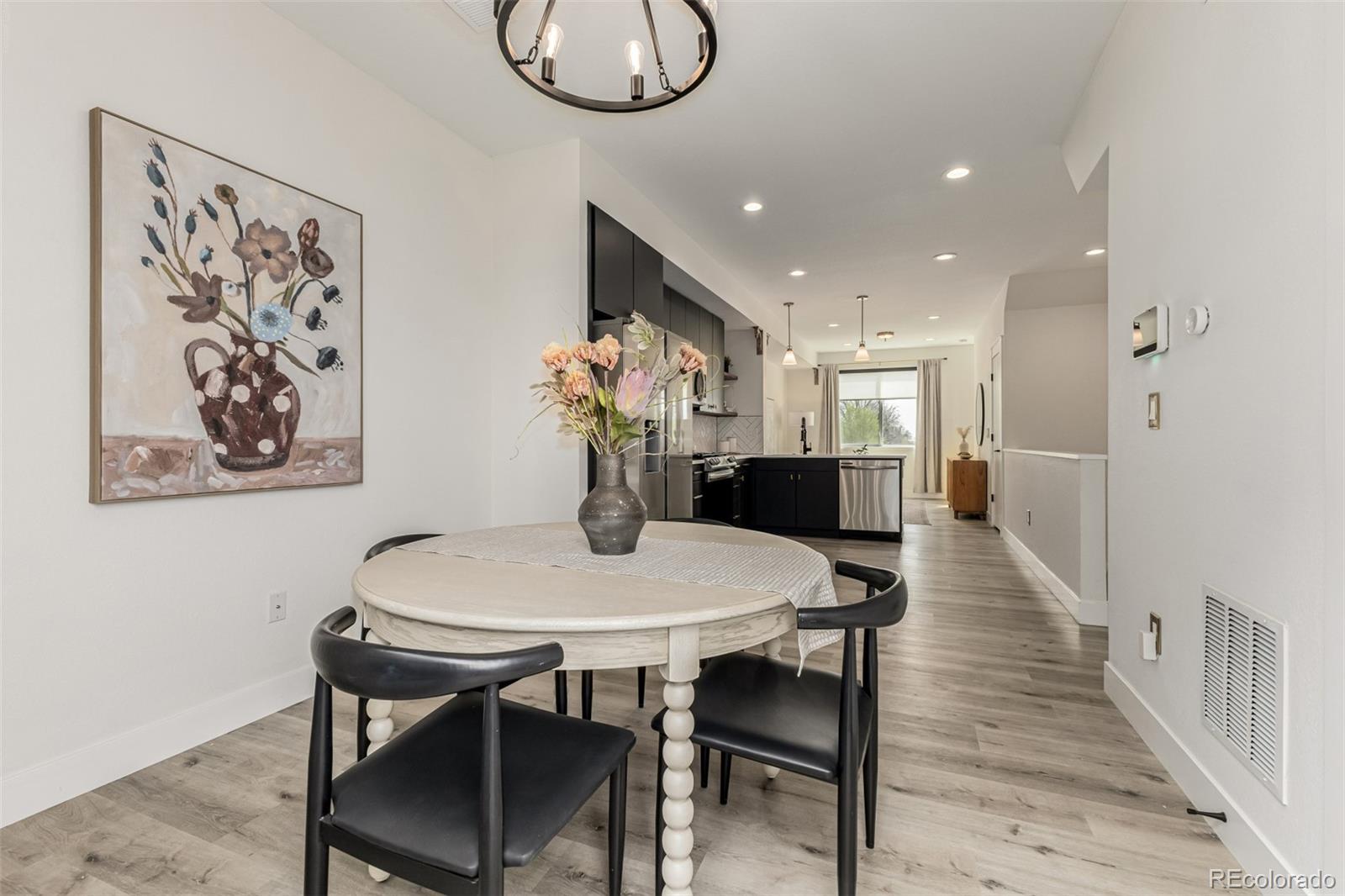4925 W 10th Avenue Unit: 111