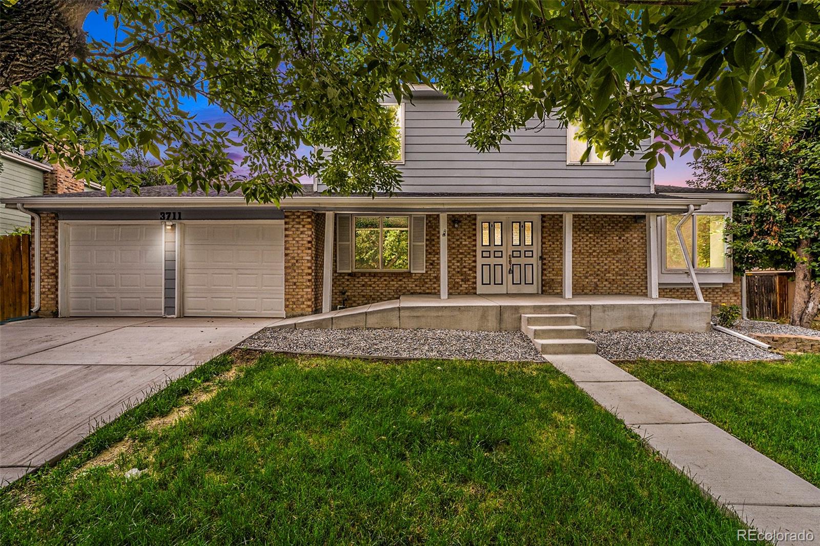 3711 S Walden Way