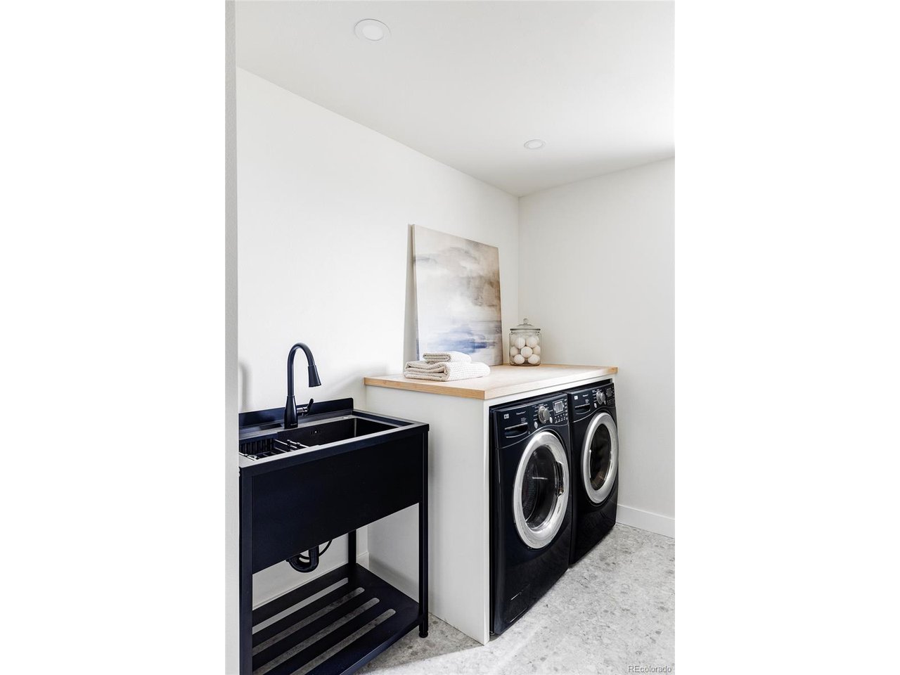 227 Eldridge Ct