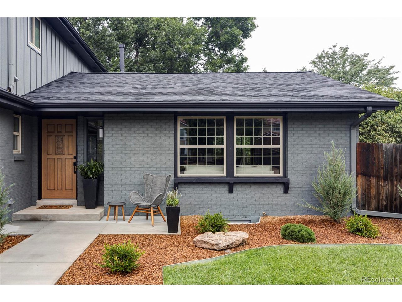 227 Eldridge Ct