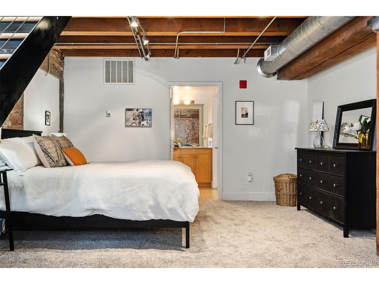 2960 Inca St 119
