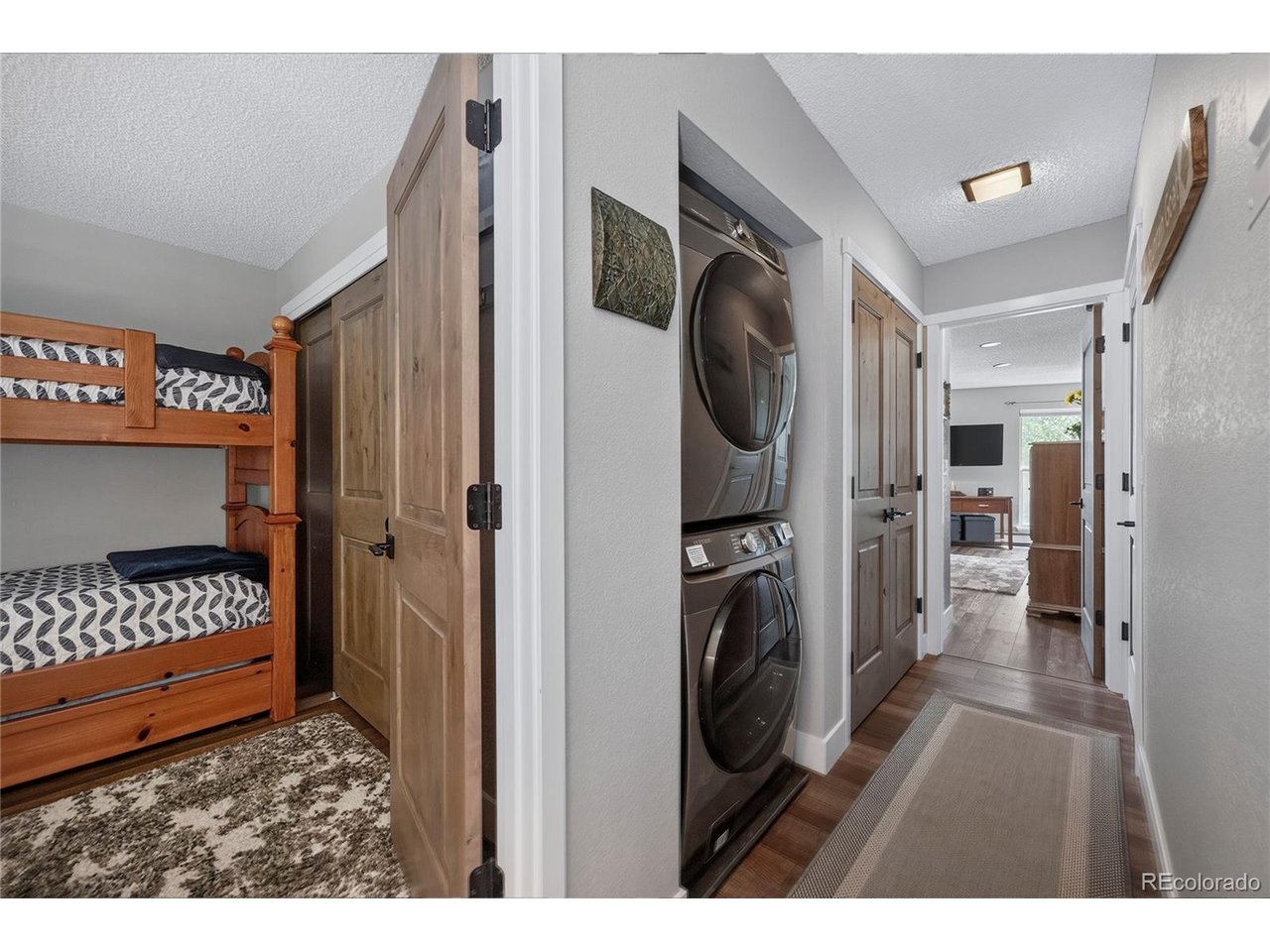 357 Hi Country Dr 23-10