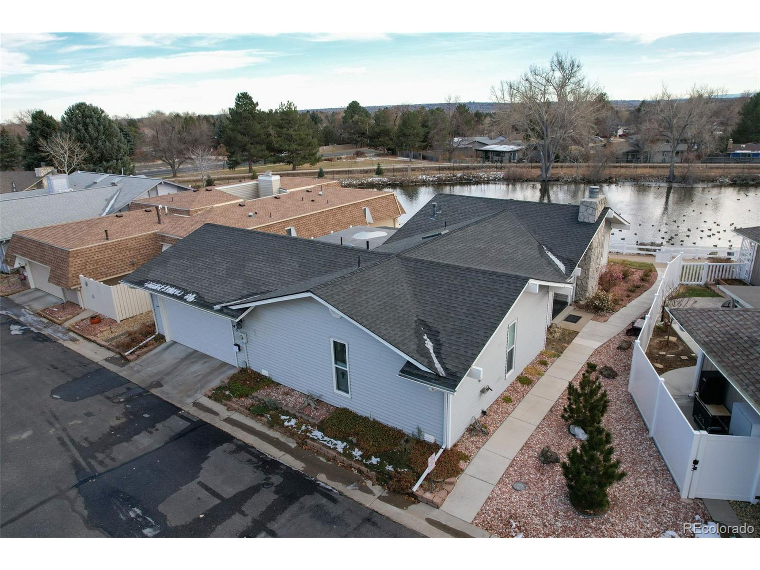 45 Scott Dr S