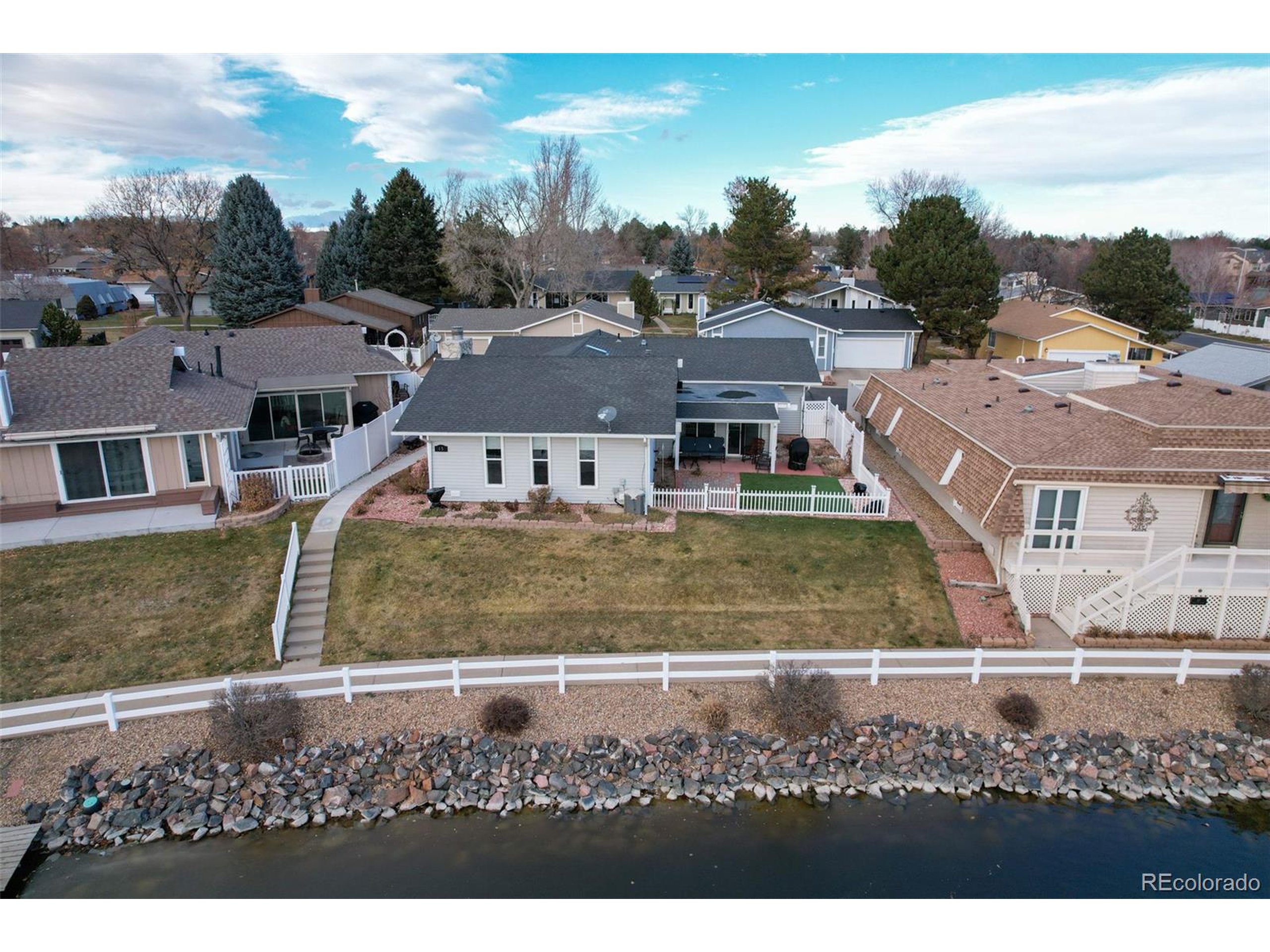 45 Scott Dr S