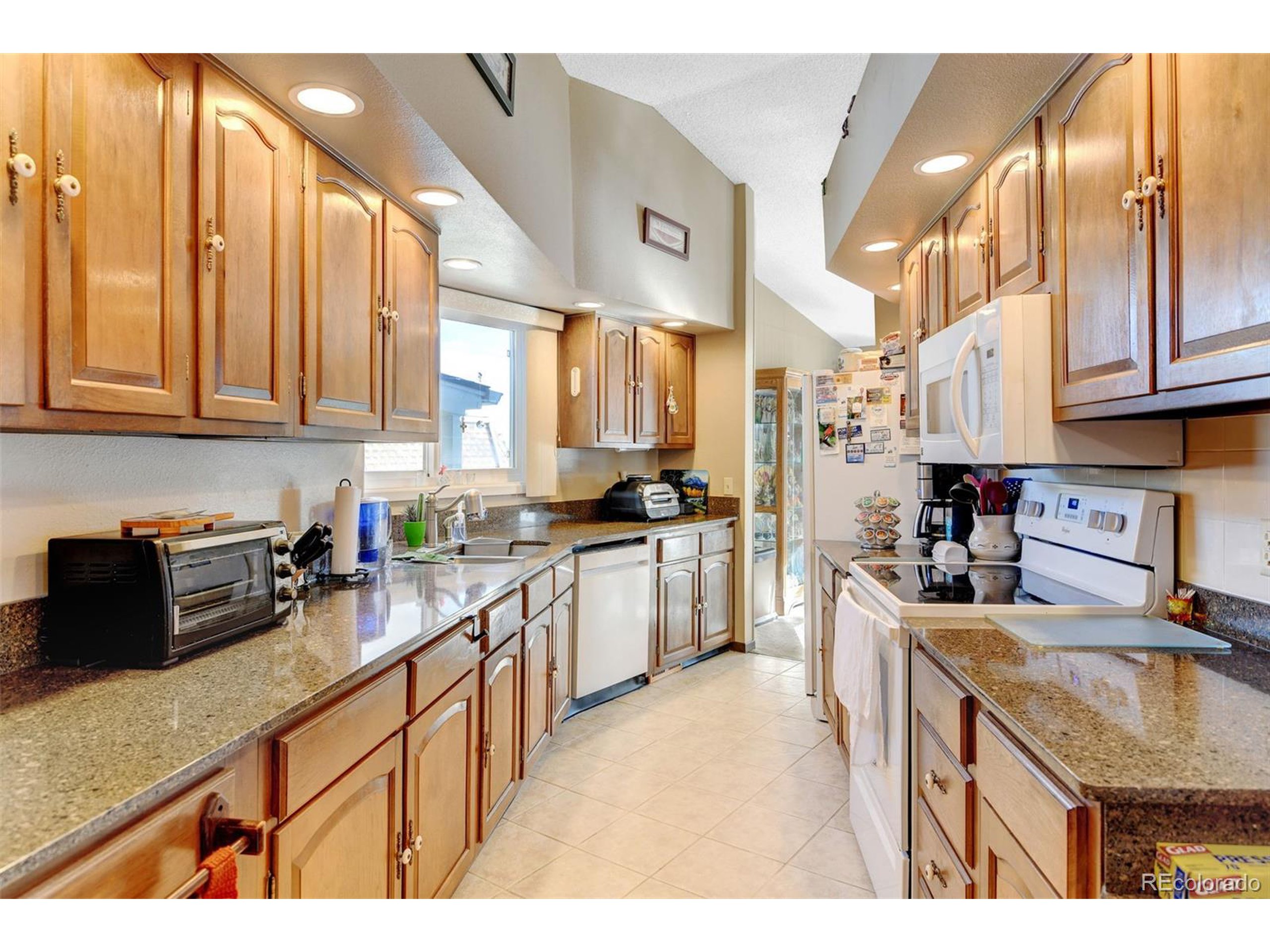 45 Scott Dr S