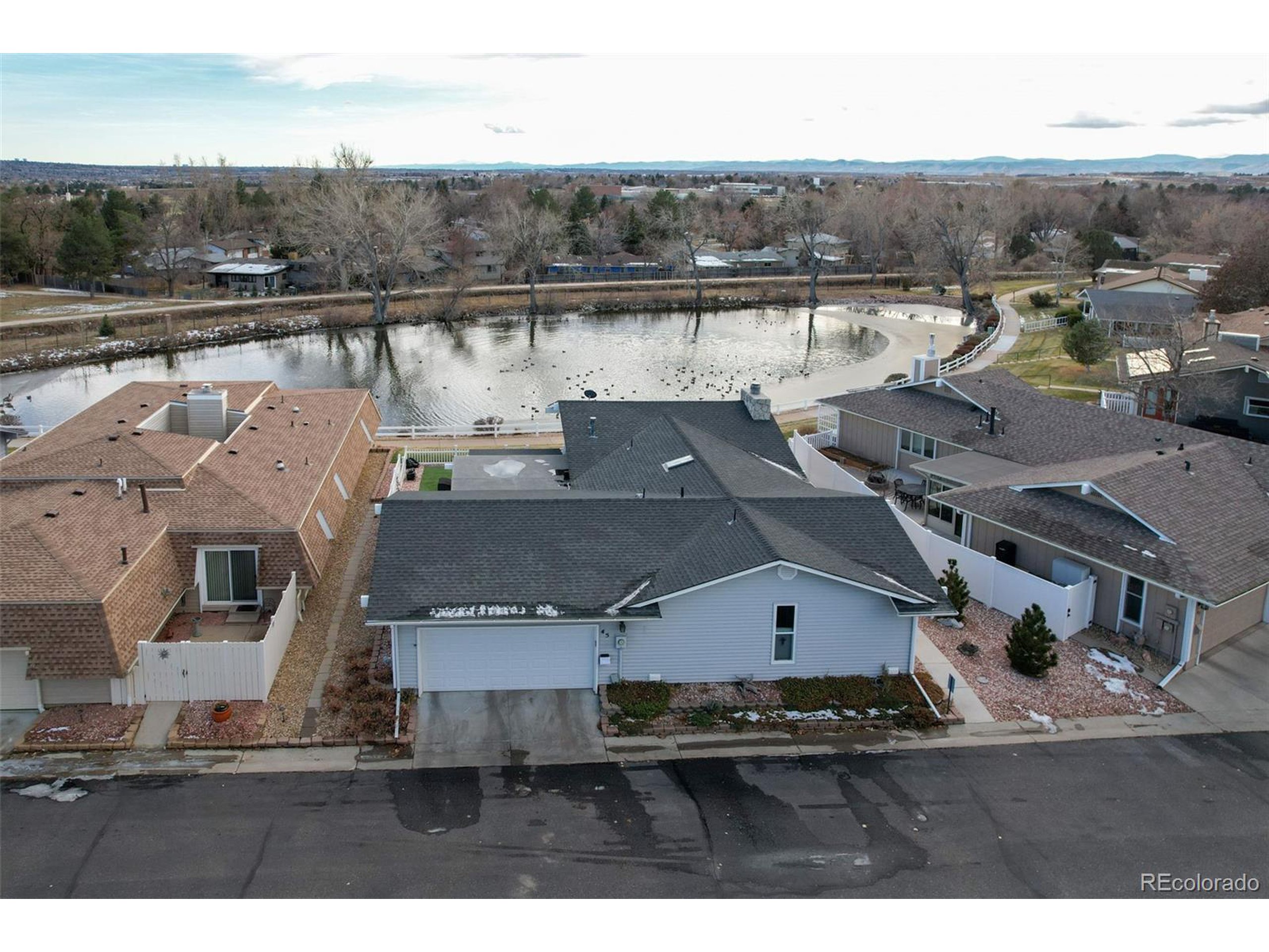 45 Scott Dr S