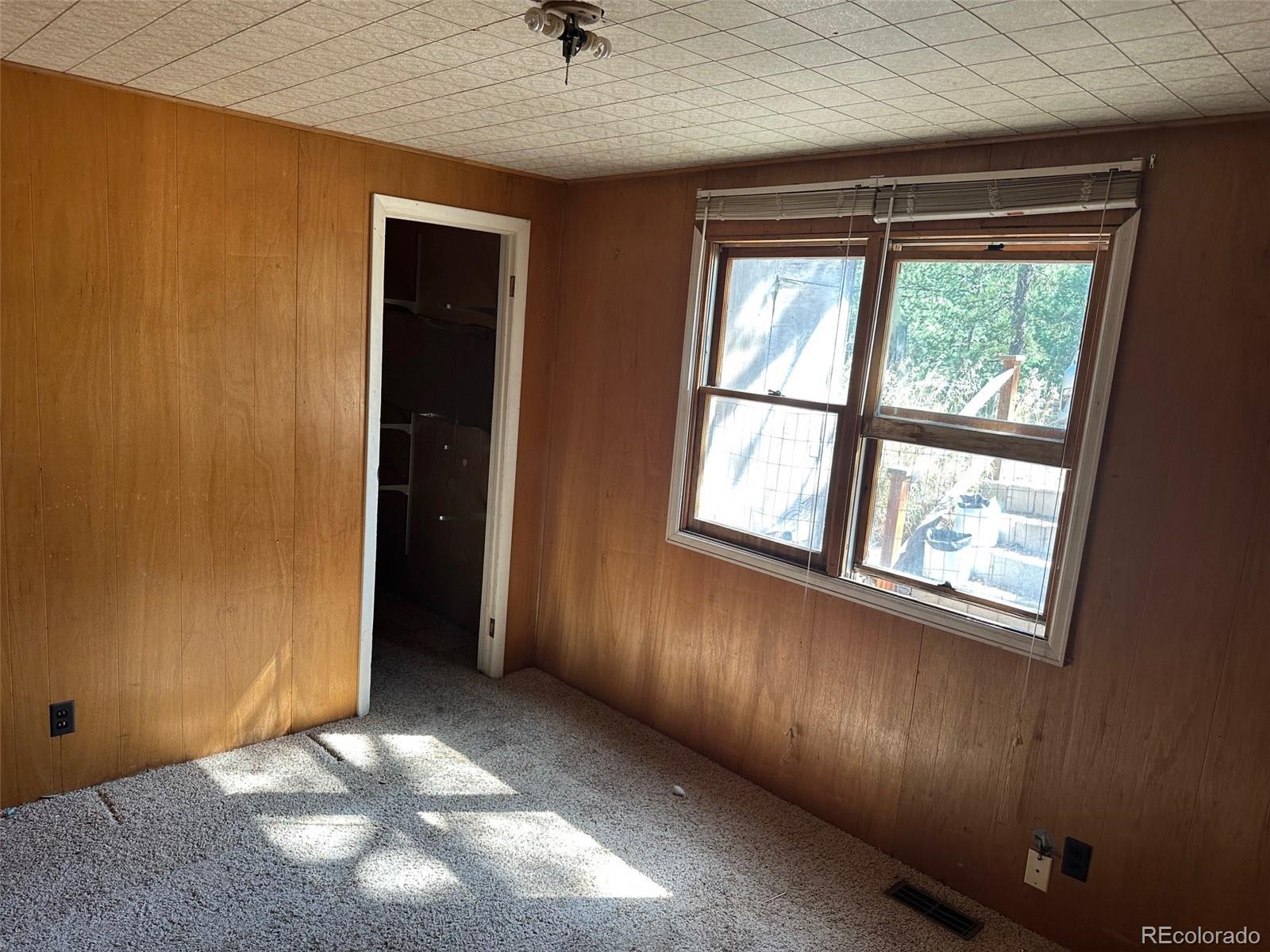 2589 S Cubmont Drive