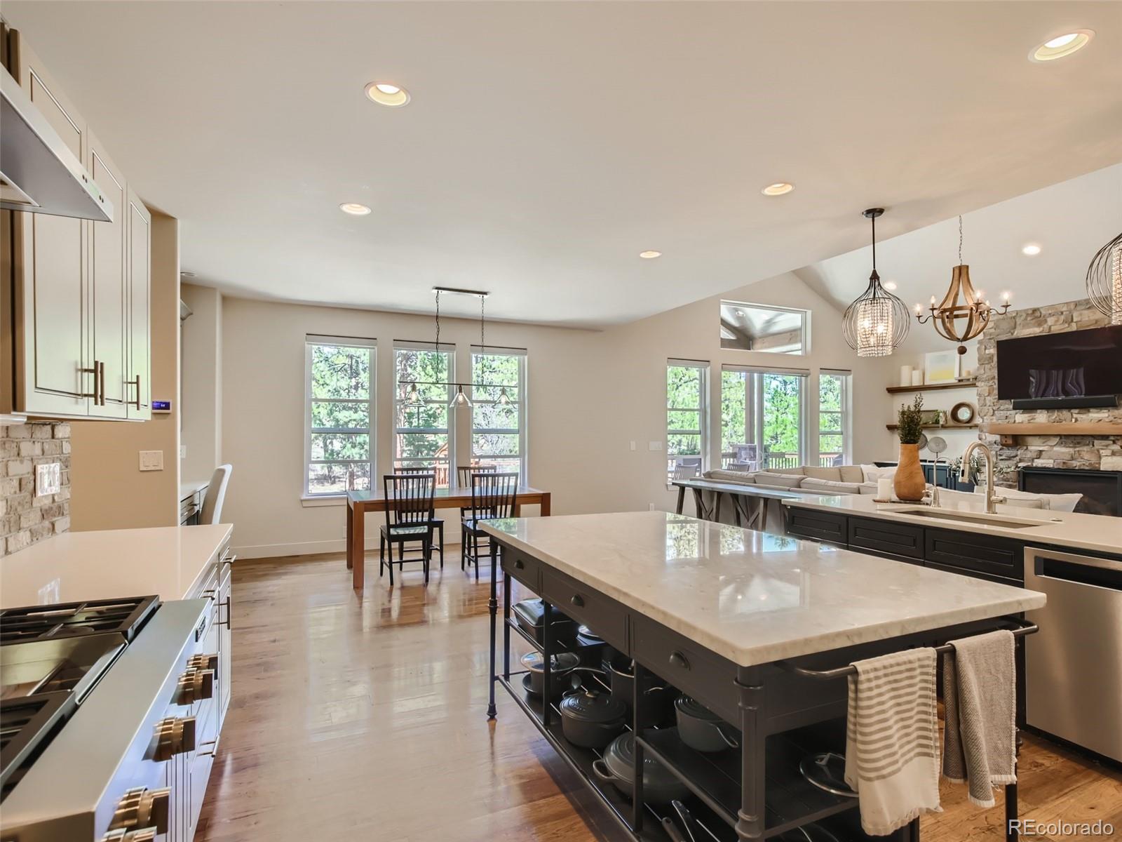 7467 Cameron Circle
